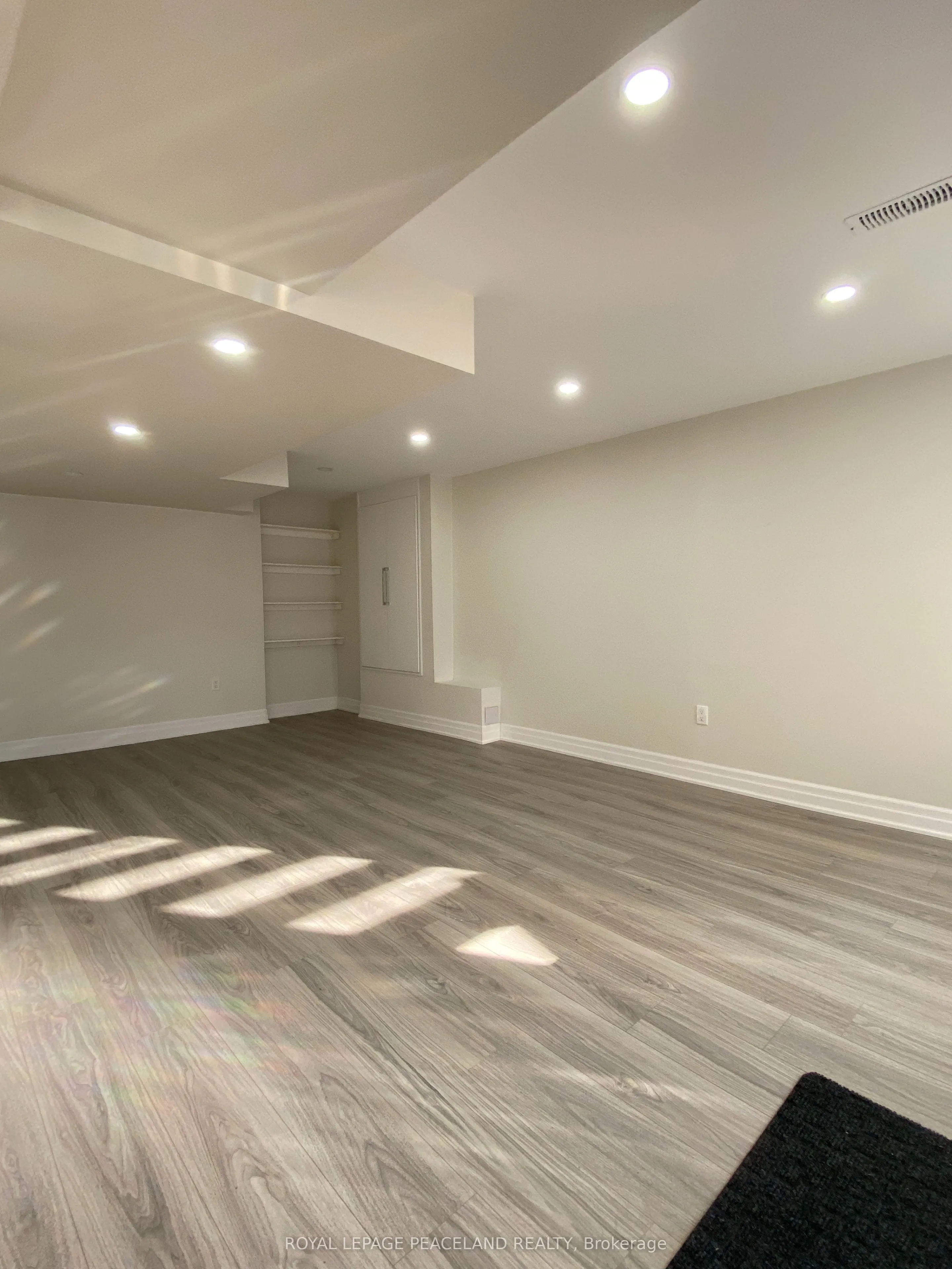 30 MEADOW VISTA Crescent, #Unit 2