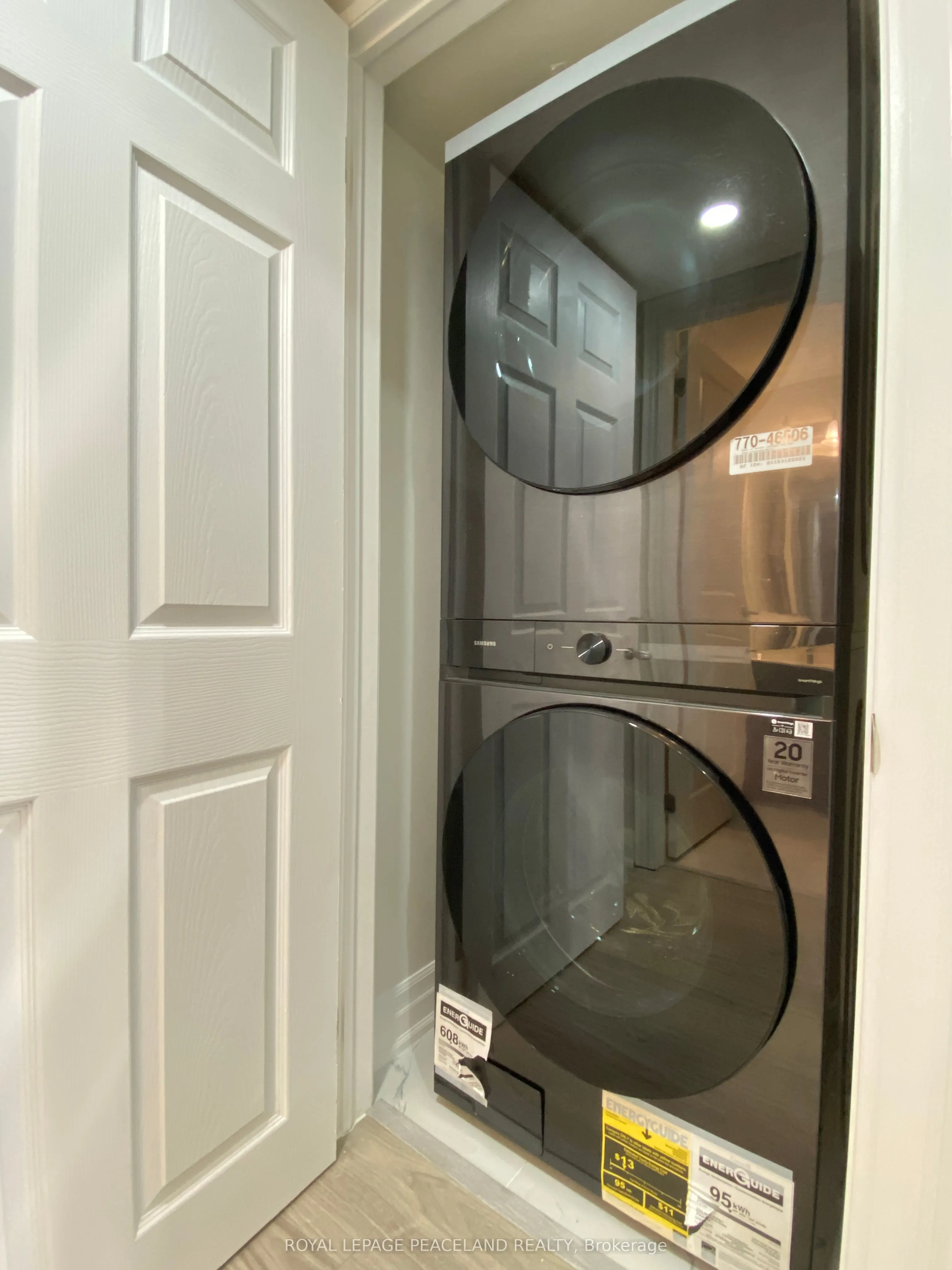 30 MEADOW VISTA Crescent, #Unit 2
