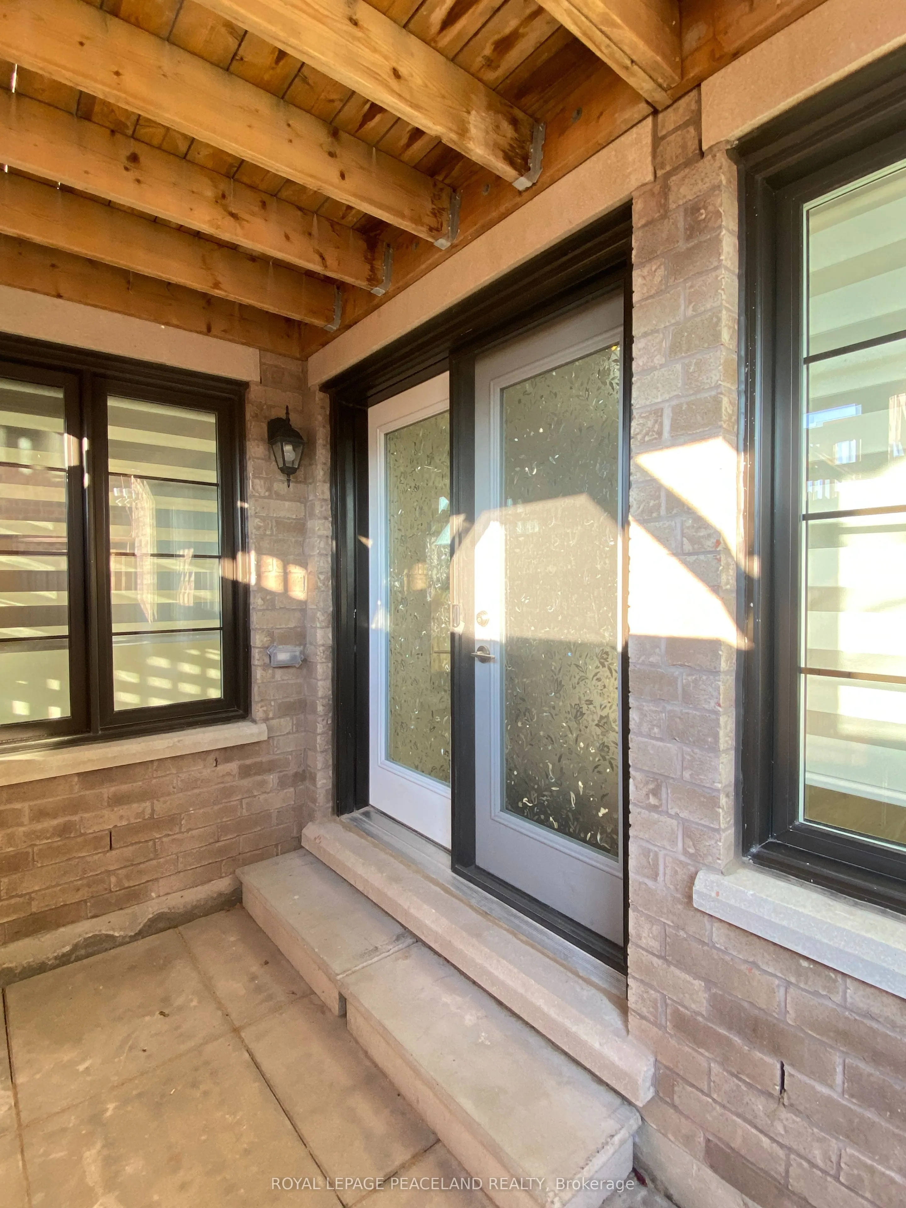30 MEADOW VISTA Crescent, #Unit 2