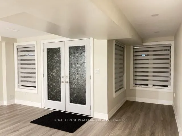 30 MEADOW VISTA Crescent, #Basement-Legal walk  out