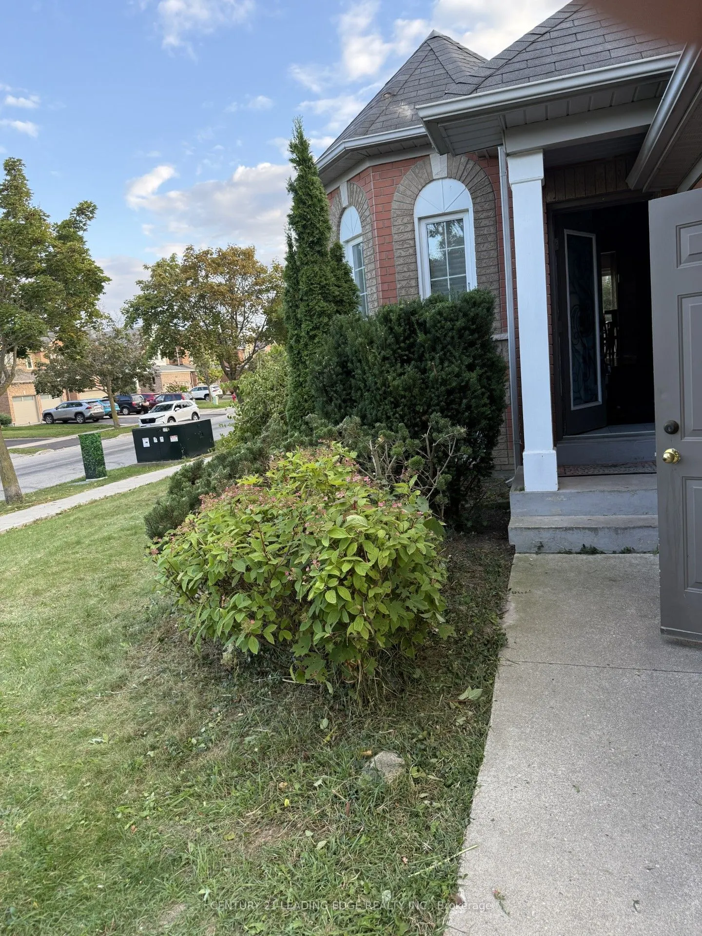 334 Clearmeadow Boulevard
