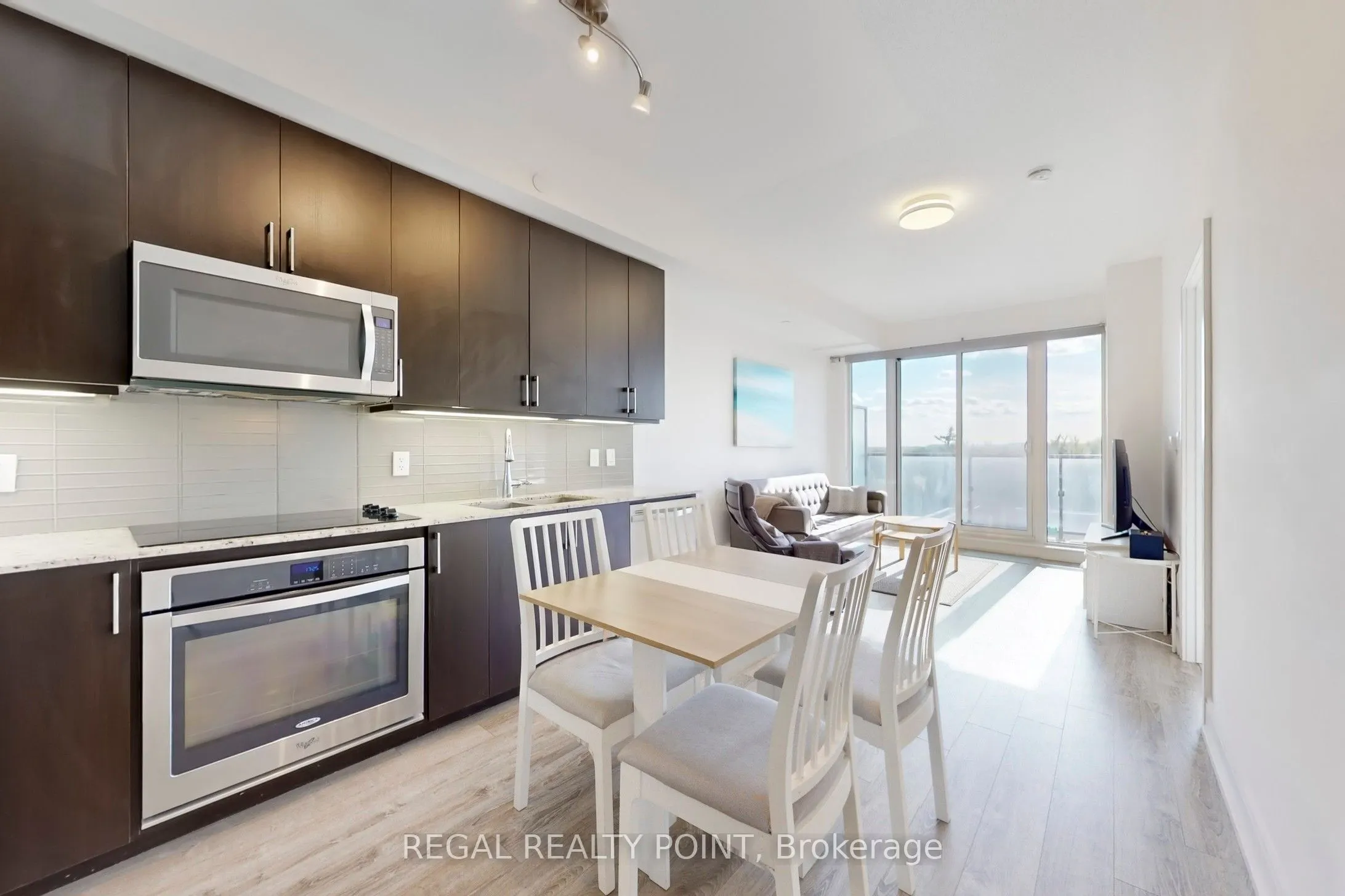 9608 Yonge Street, #708
