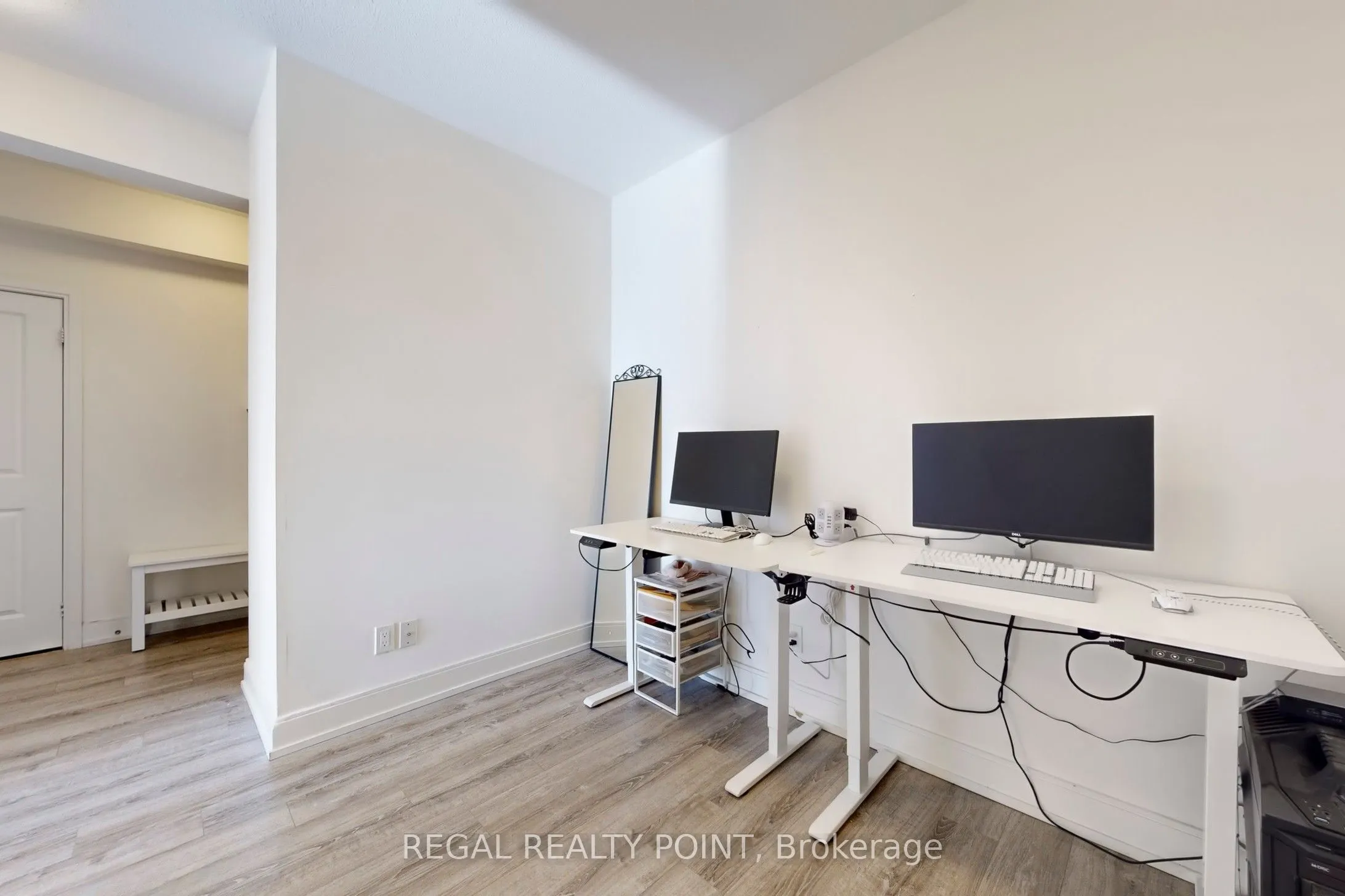 9608 Yonge Street, #708