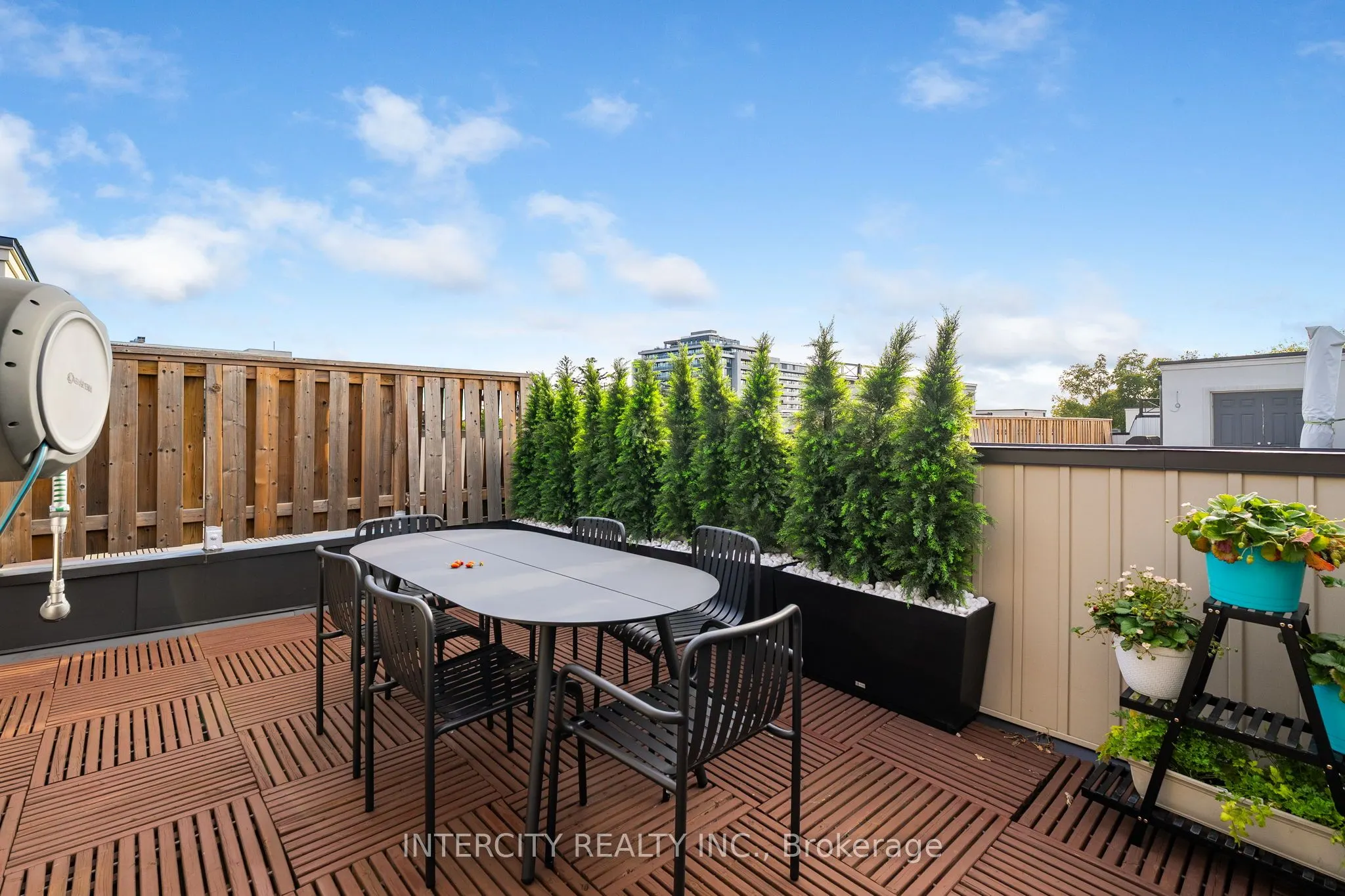 94 Glazebrook Drive