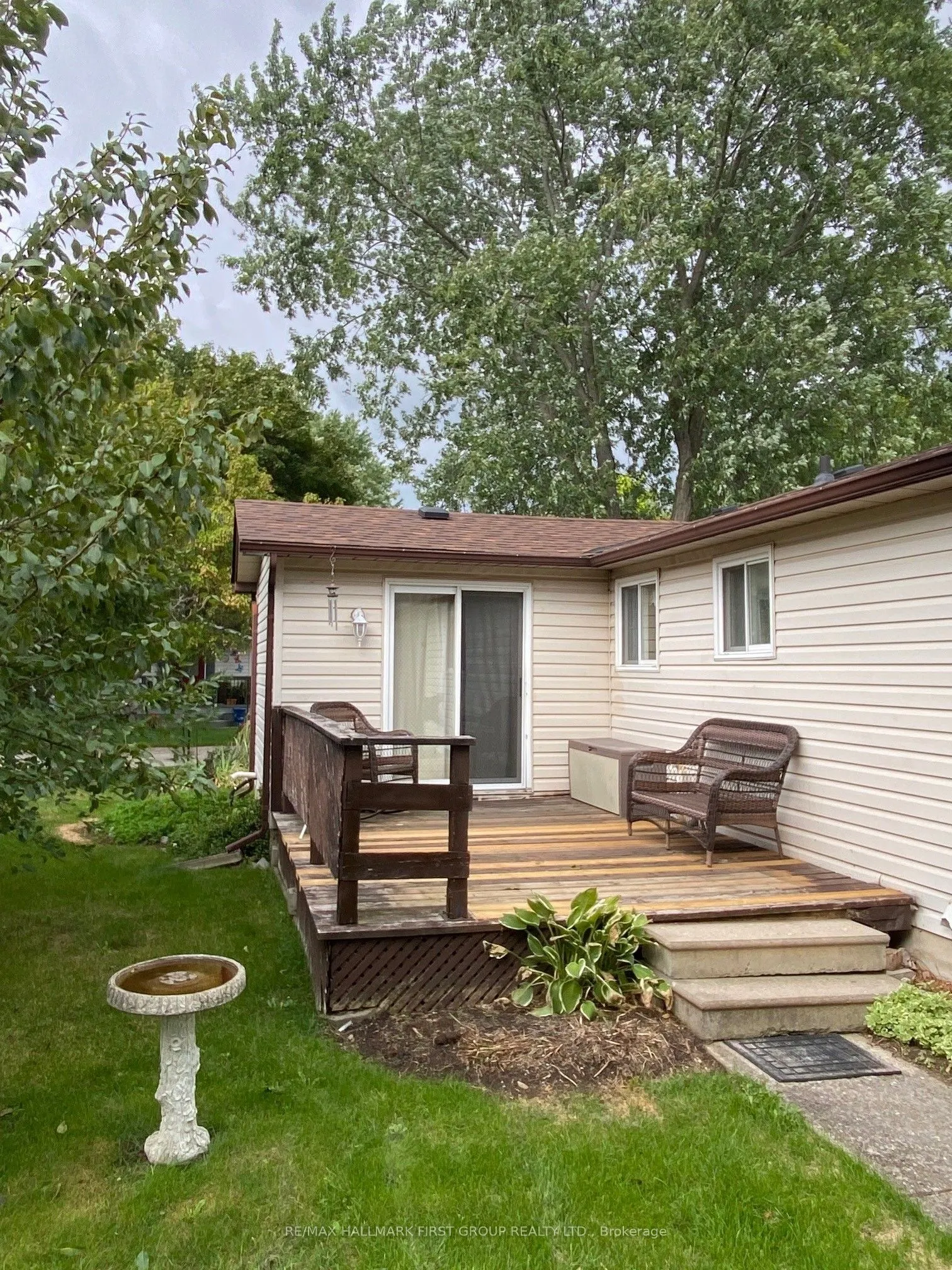 22 Briarwood Place