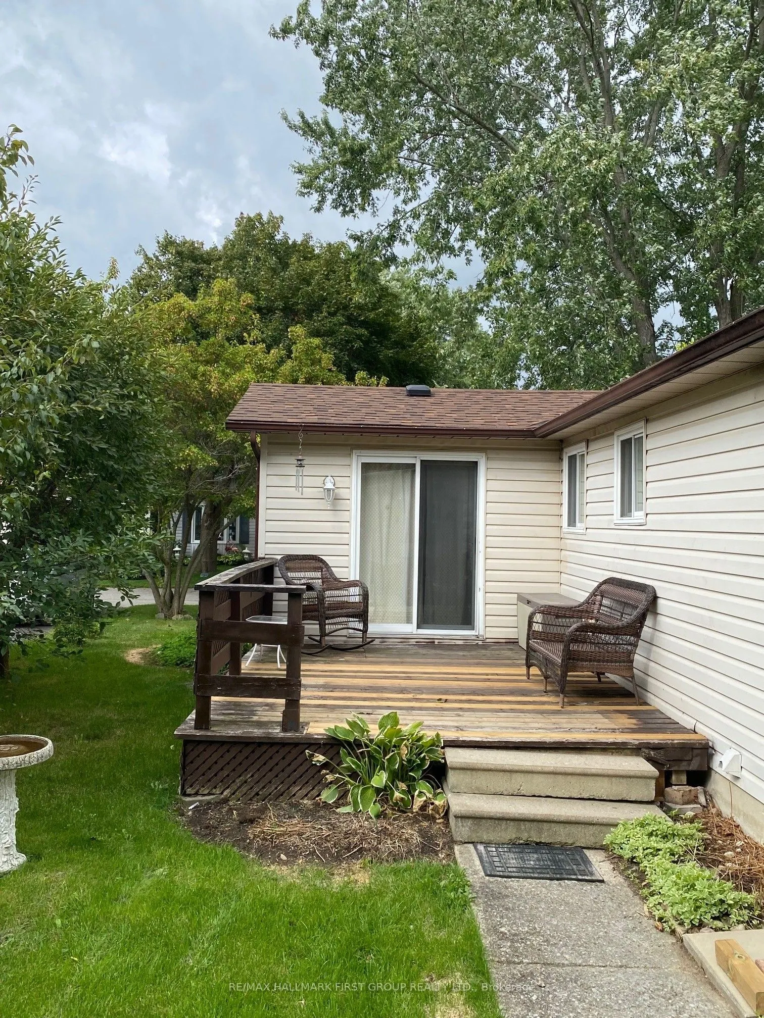 22 Briarwood Place