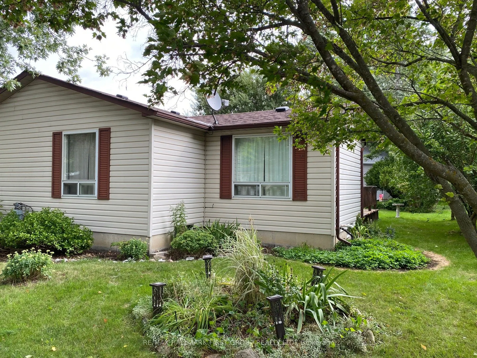 22 Briarwood Place