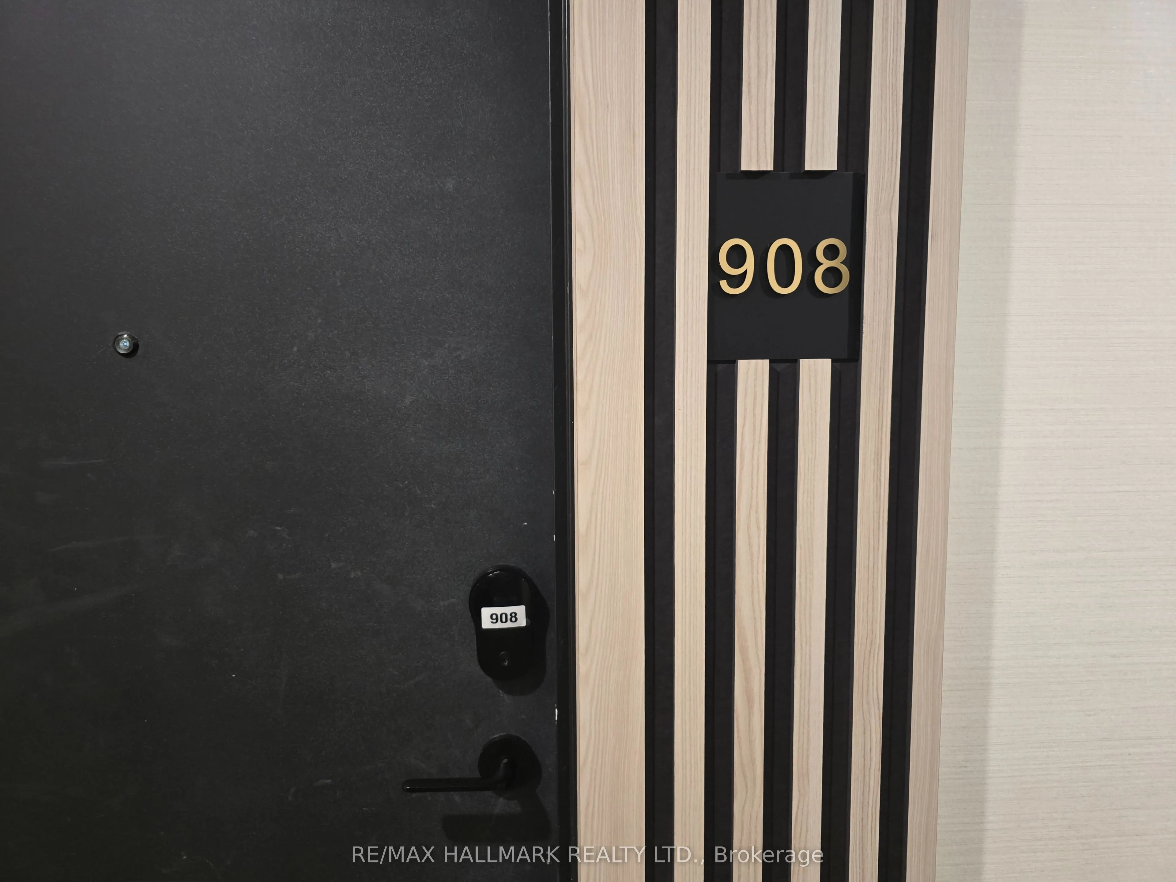 38 Andre de Grasse Street, #908