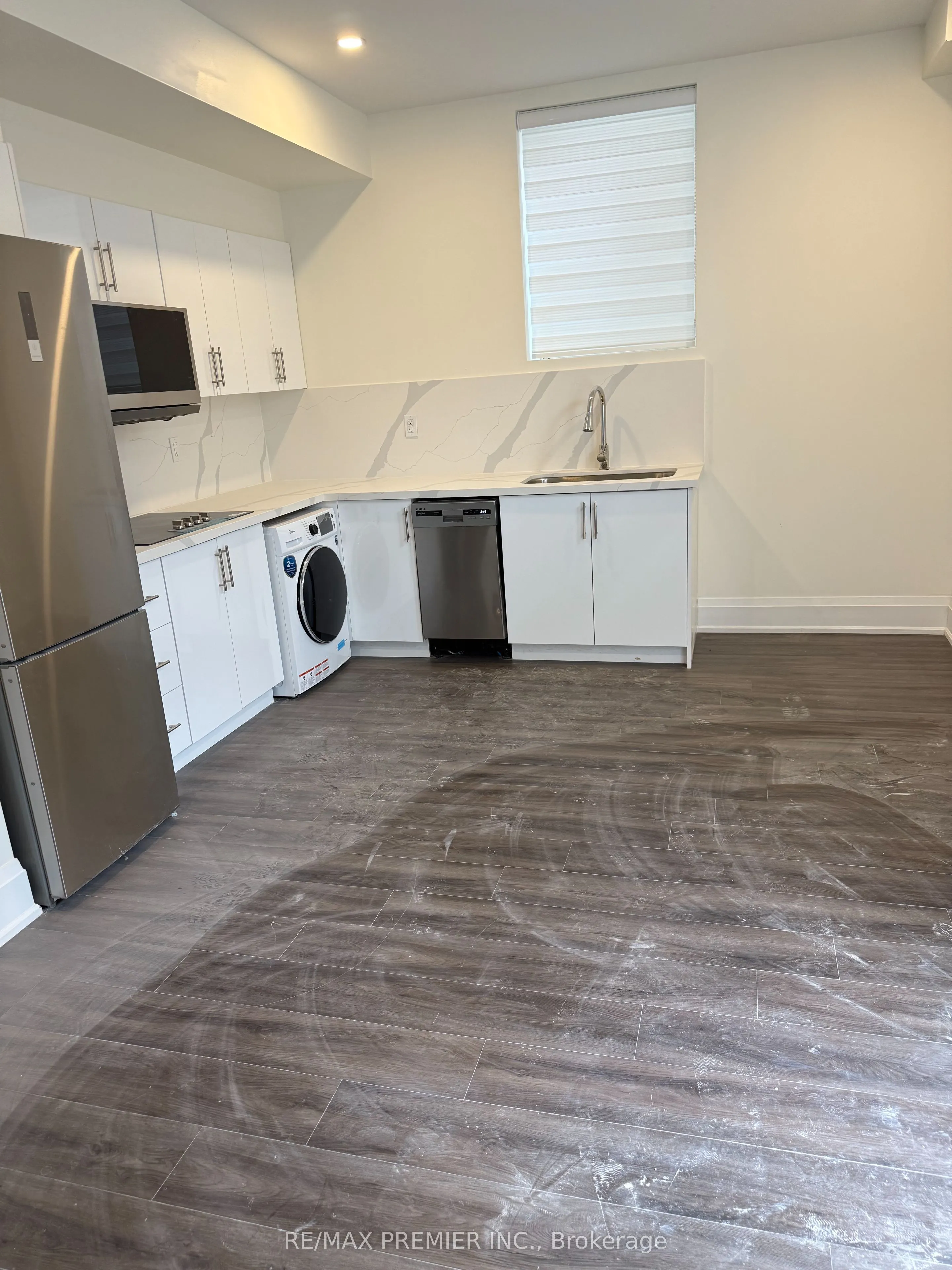 590 Kleinburg Summit Way, #Lower