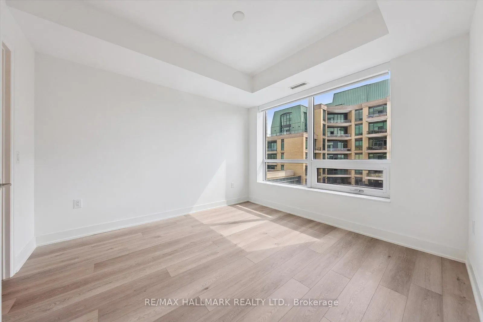 11782 Ninth Line, #520