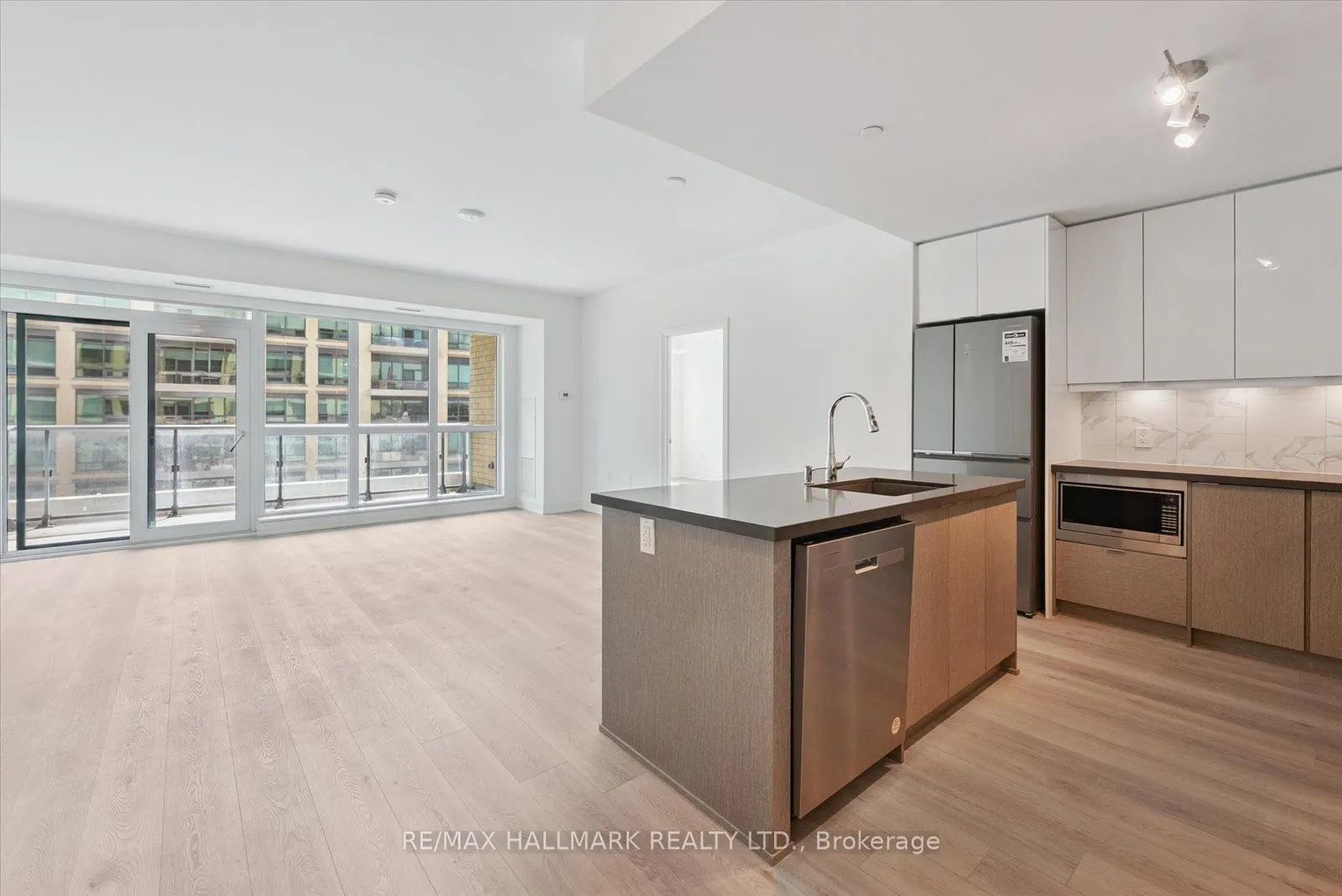 11782 Ninth Line, #520