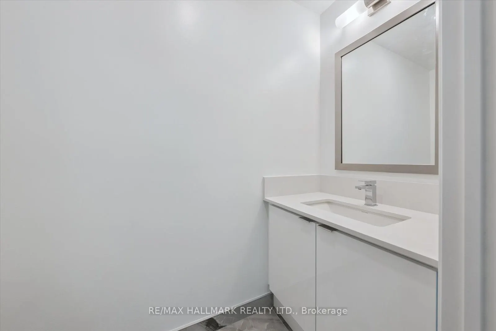 11782 Ninth Line, #520