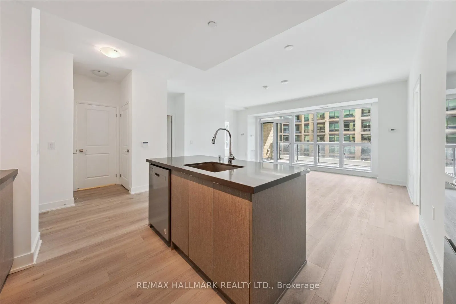 11782 Ninth Line, #520