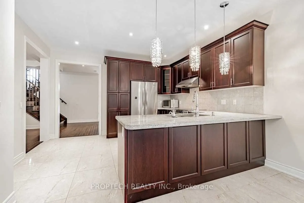 65 Magdalan Crescent
