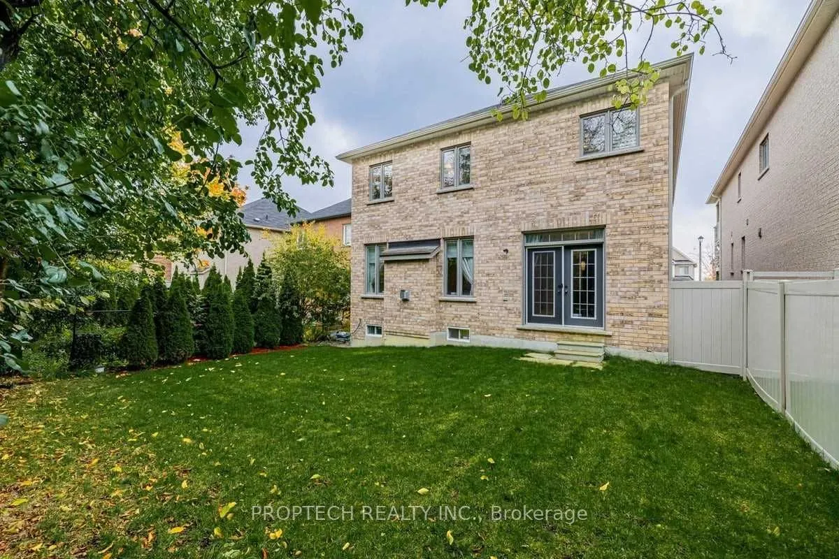 65 Magdalan Crescent