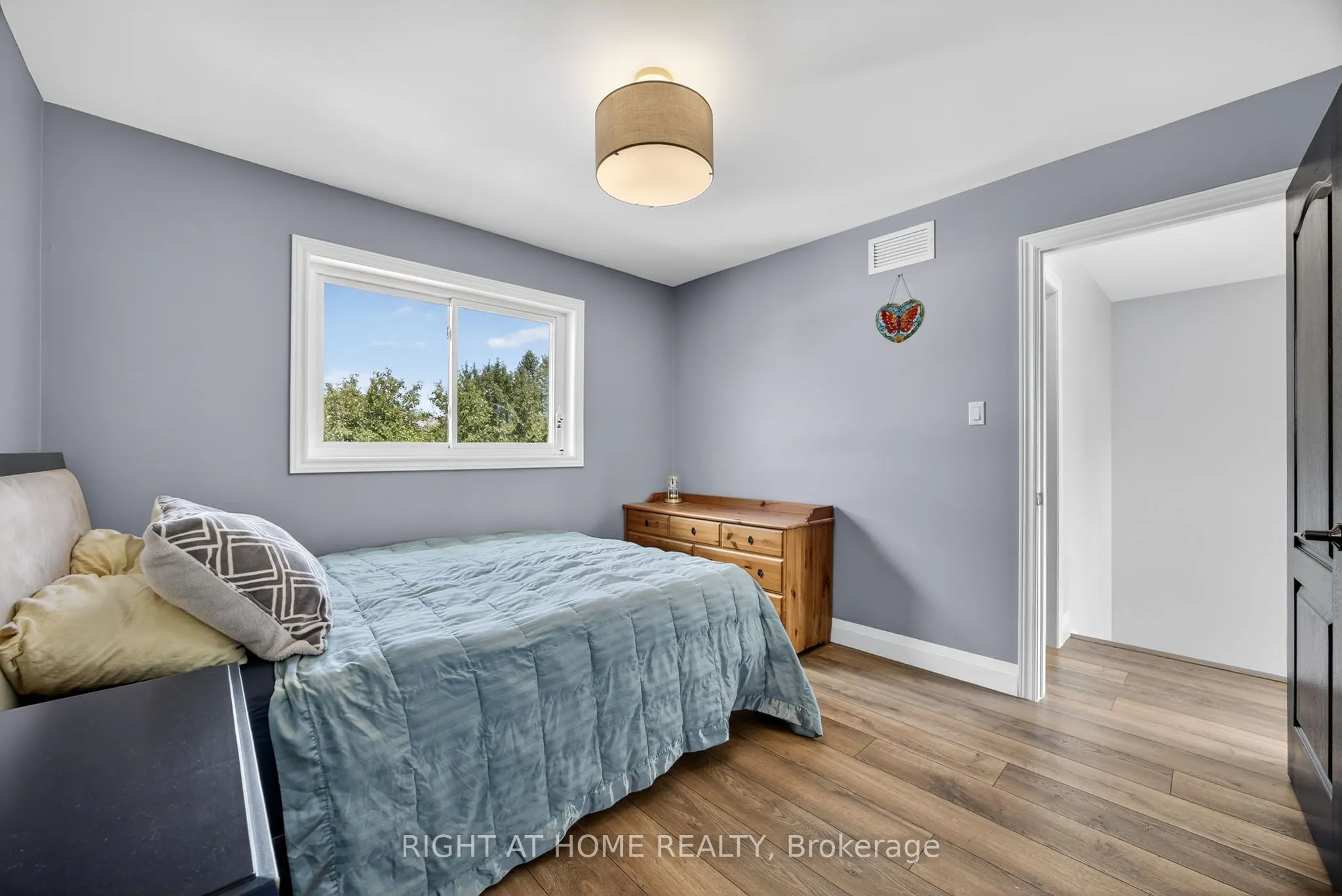18 Amberview Drive