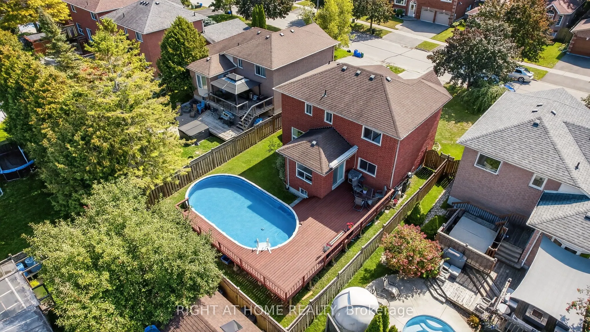 18 Amberview Drive