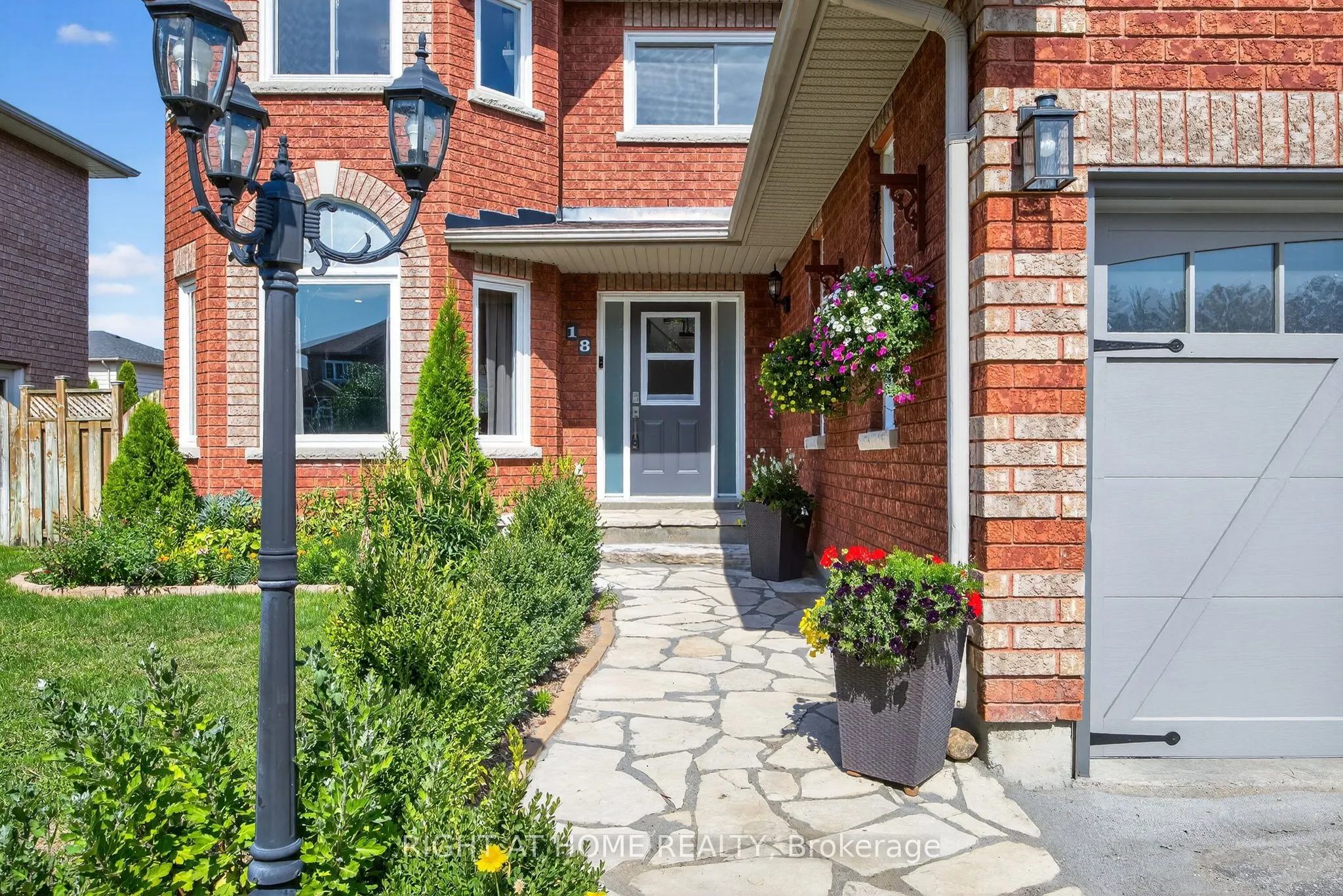 18 Amberview Drive