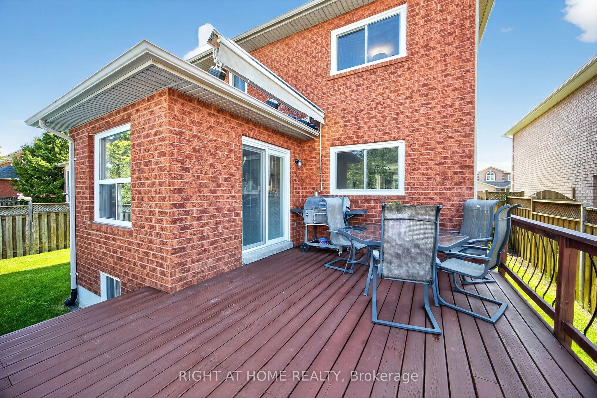 18 Amberview Drive