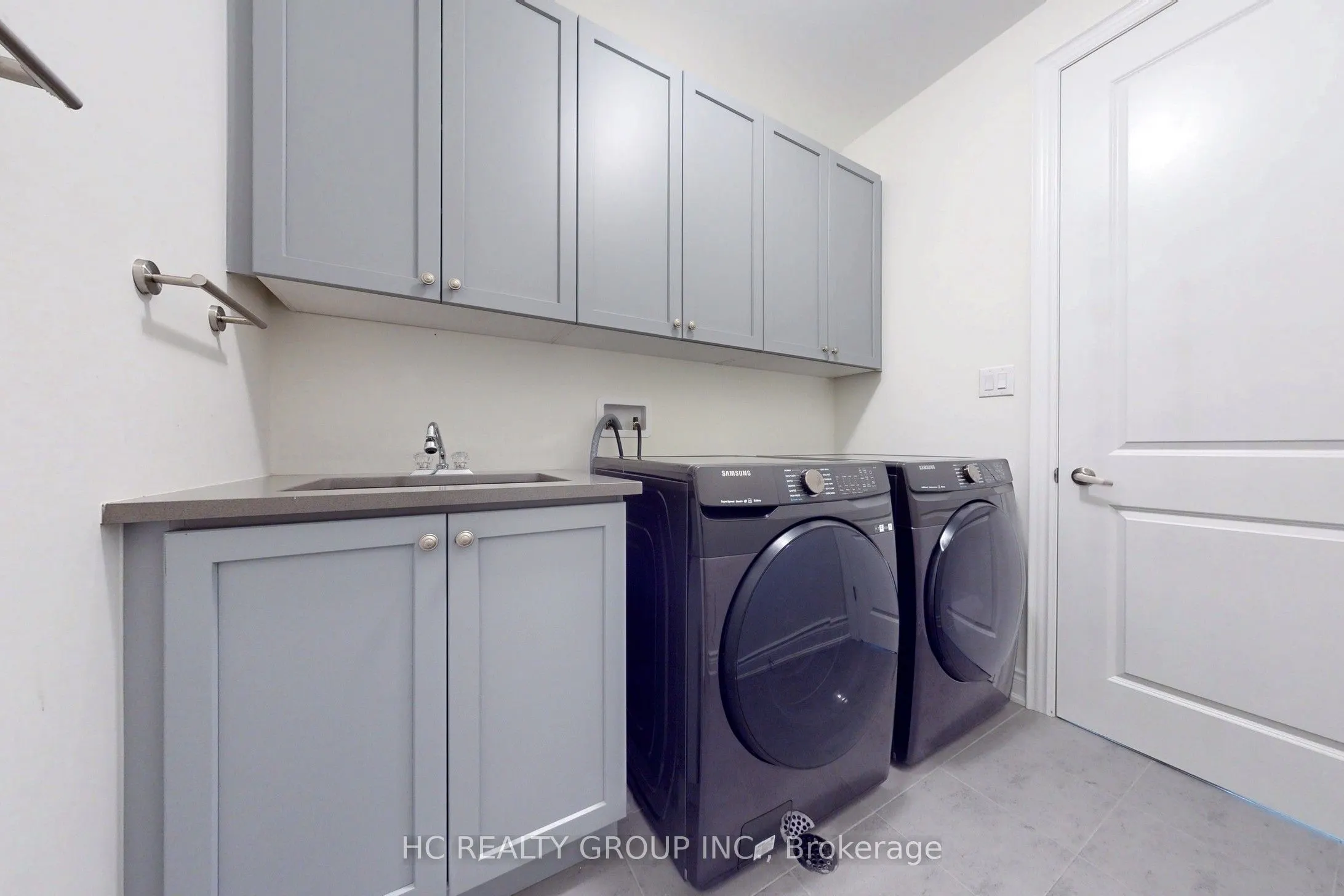 285 Beaverbrae Drive