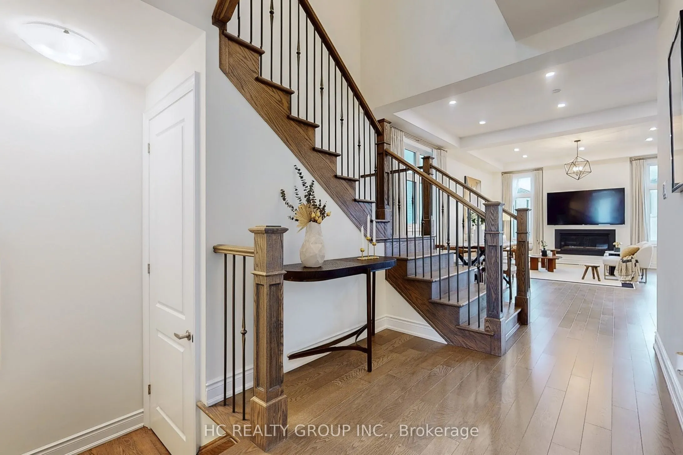 285 Beaverbrae Drive