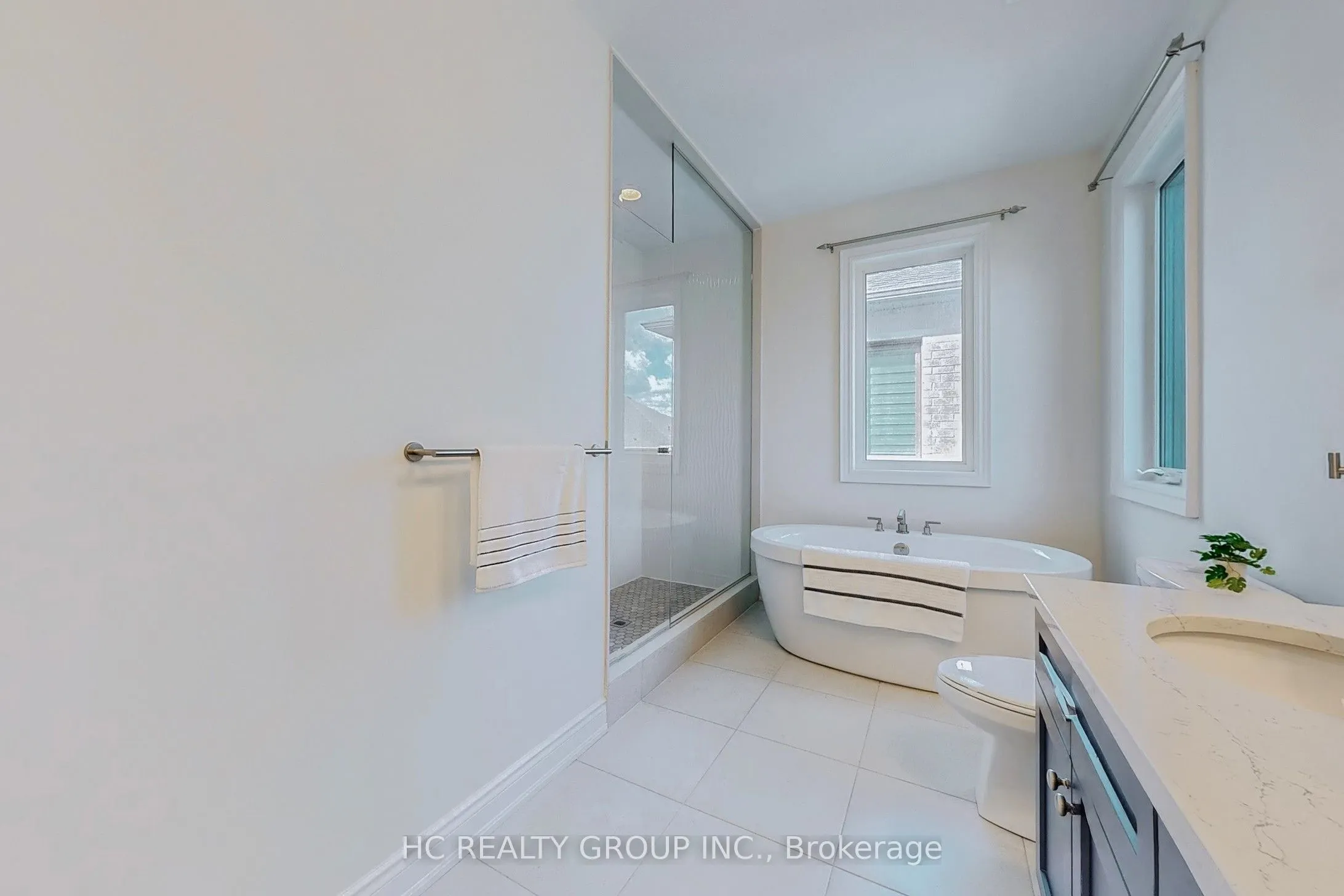 285 Beaverbrae Drive