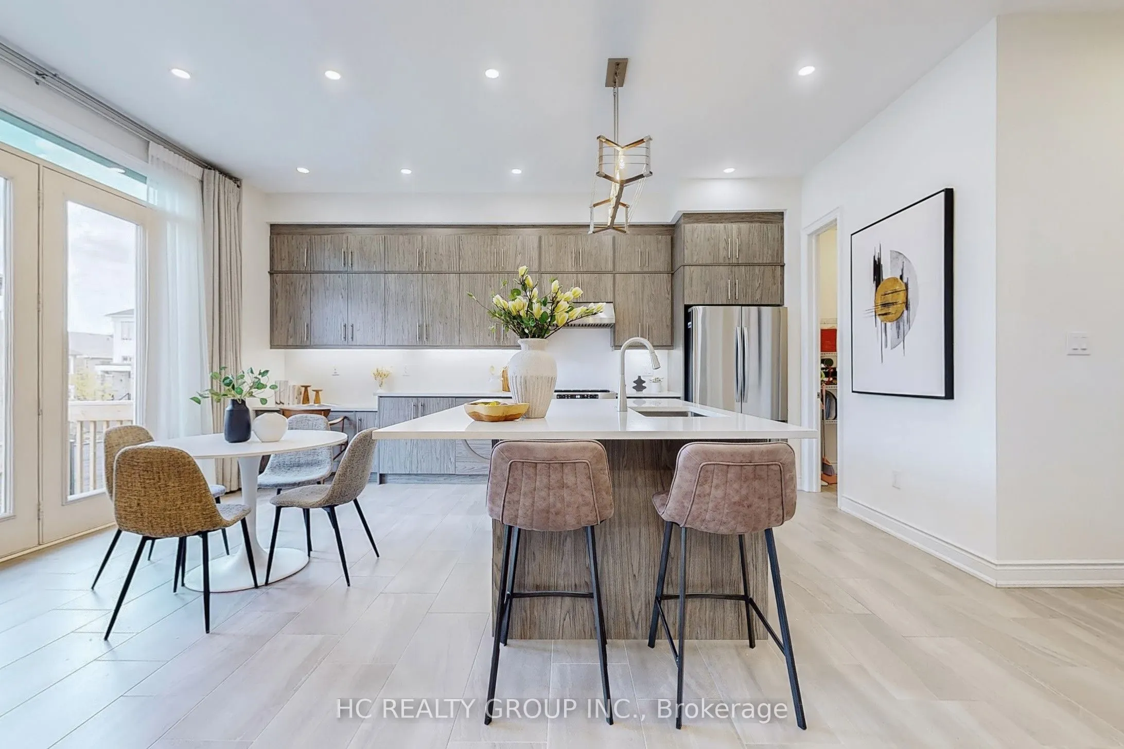 285 Beaverbrae Drive