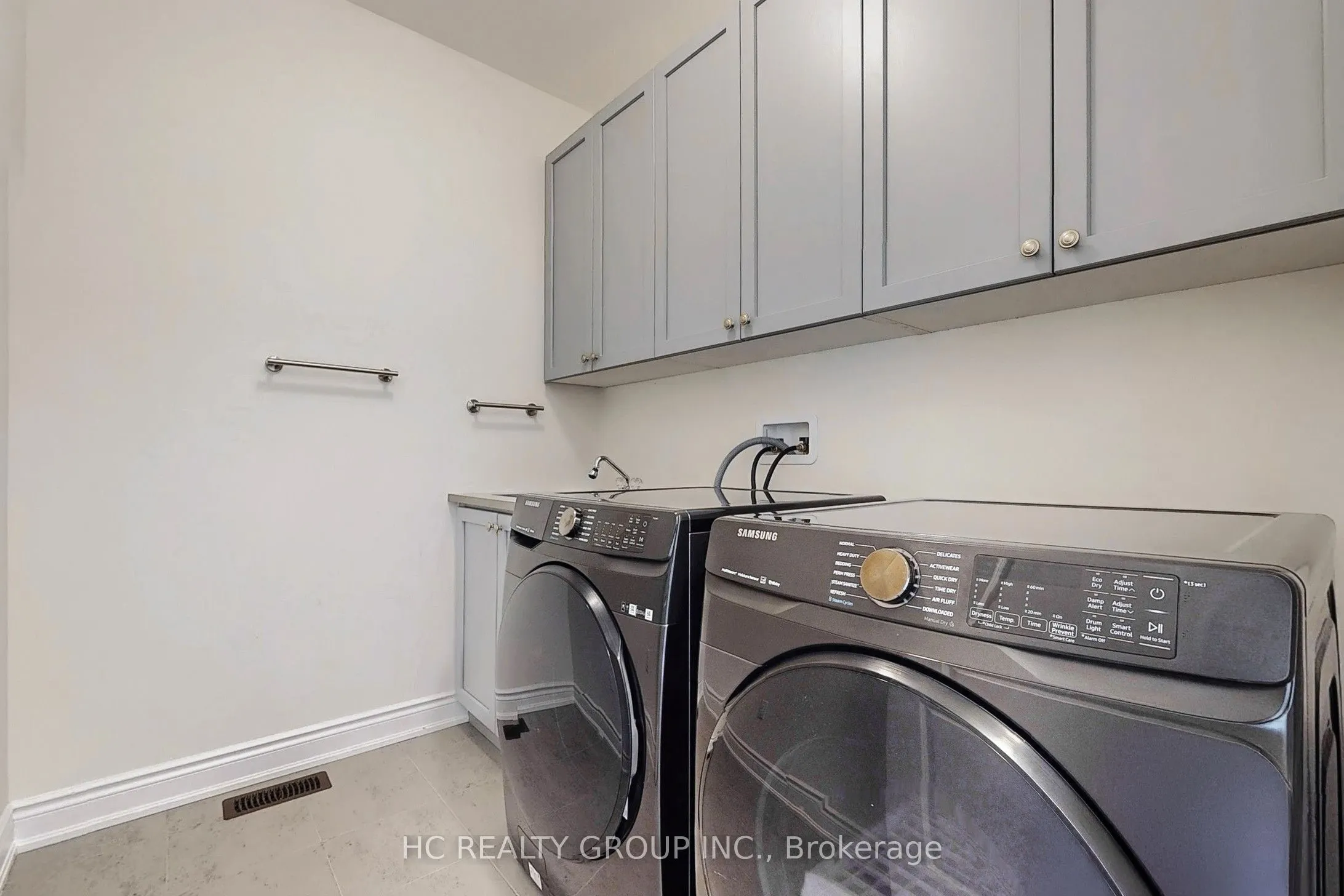 285 Beaverbrae Drive