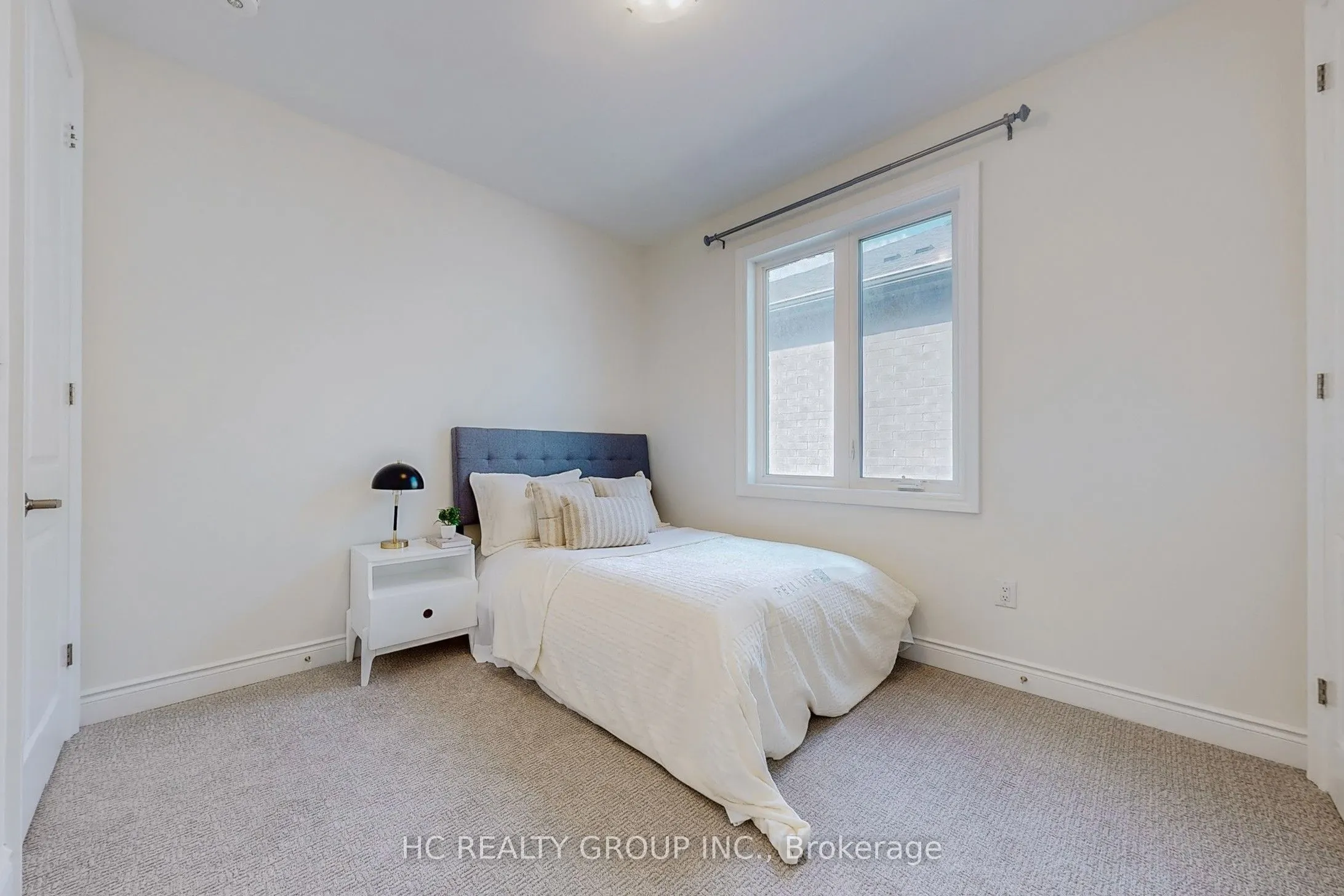 285 Beaverbrae Drive