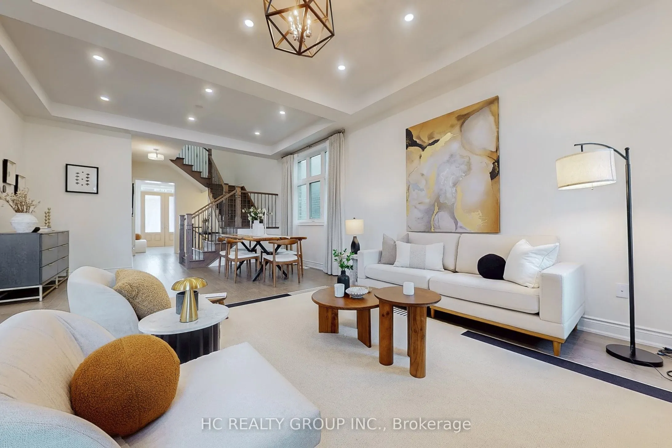 285 Beaverbrae Drive