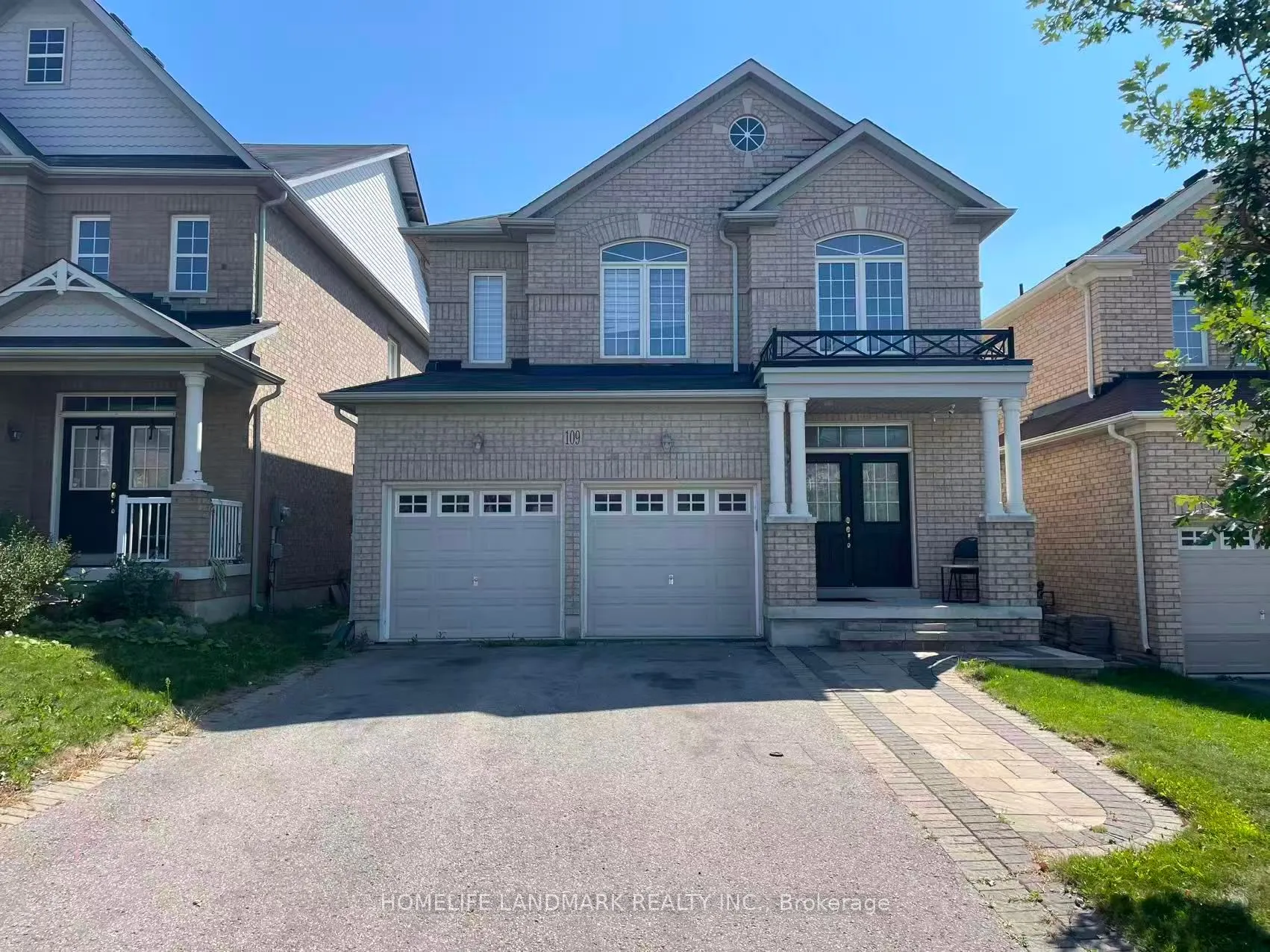 109 Herefordshire Crescent