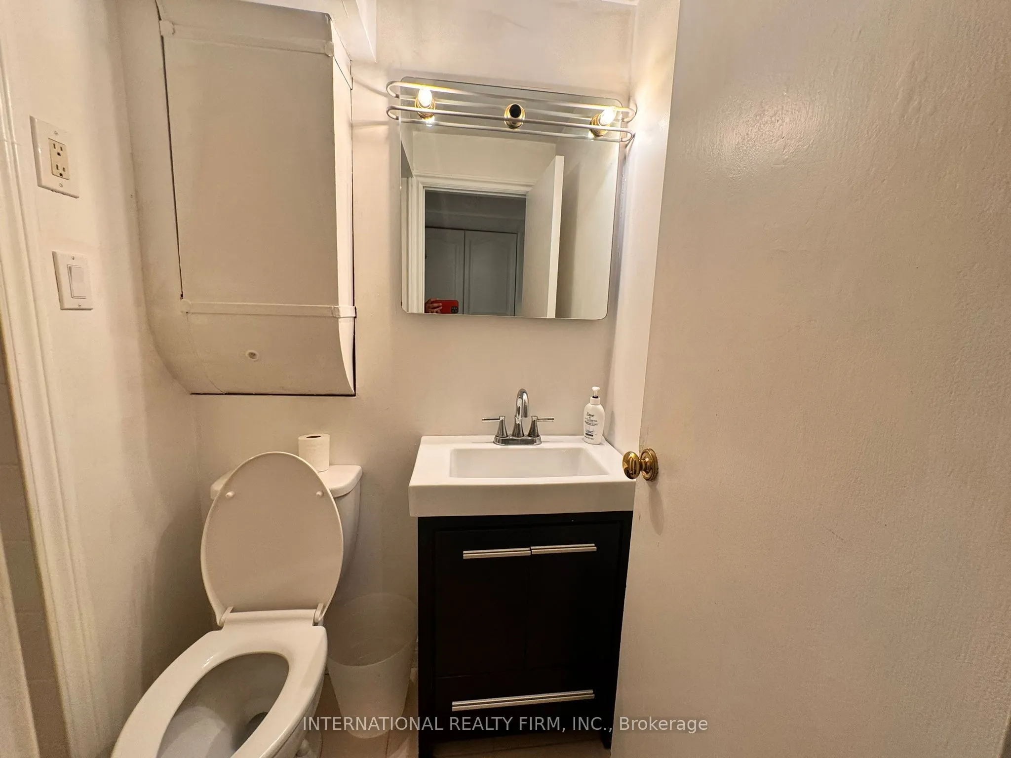 14 Blue Spruce Lane, #Basement