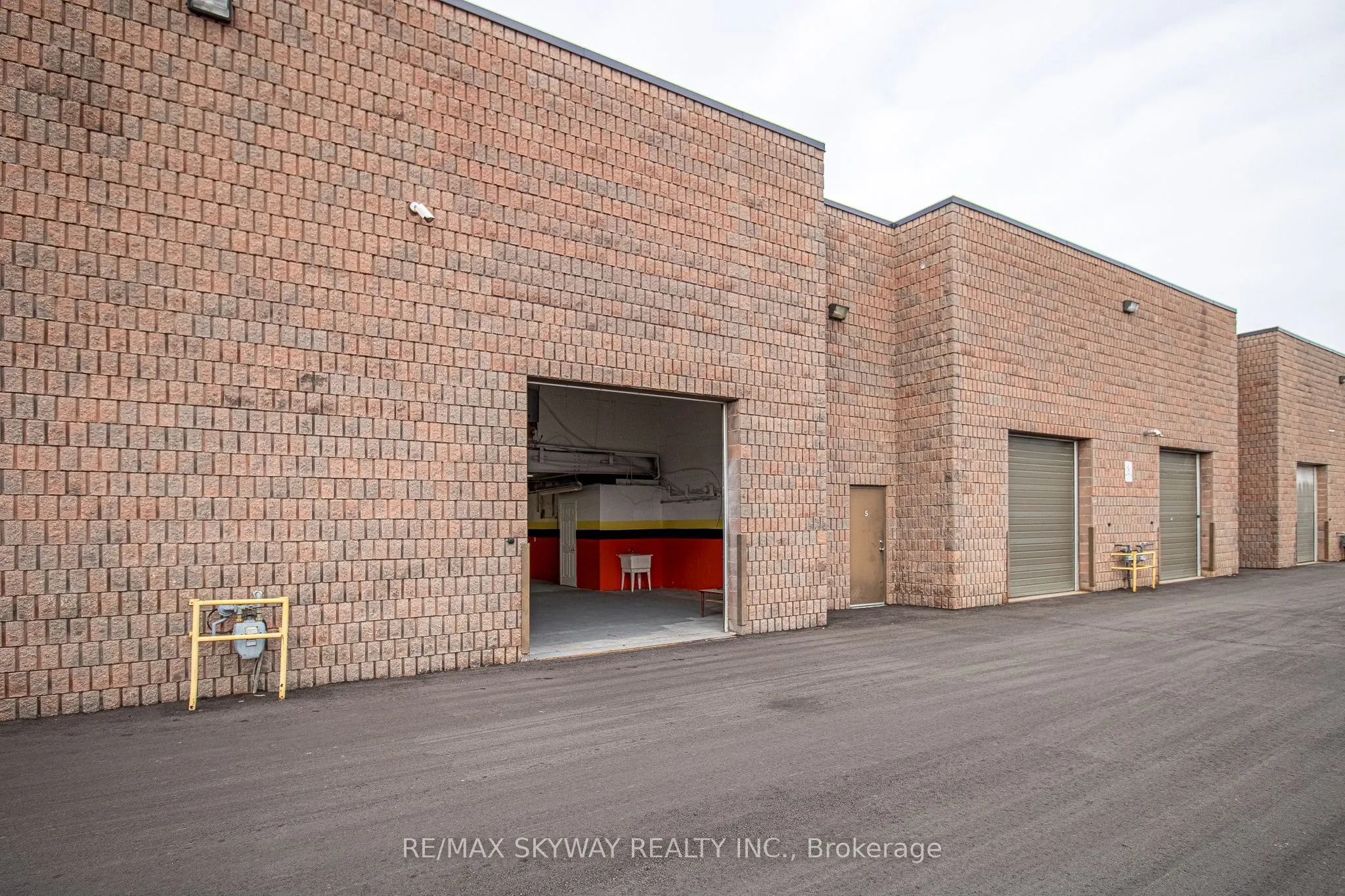 140 Regina Road, #6