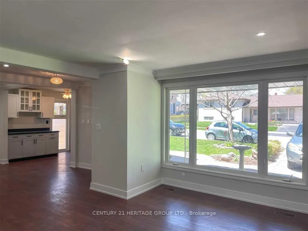 108 Hurd Street, #Main
