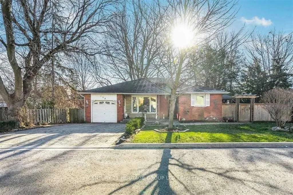 108 Hurd Street, #Main