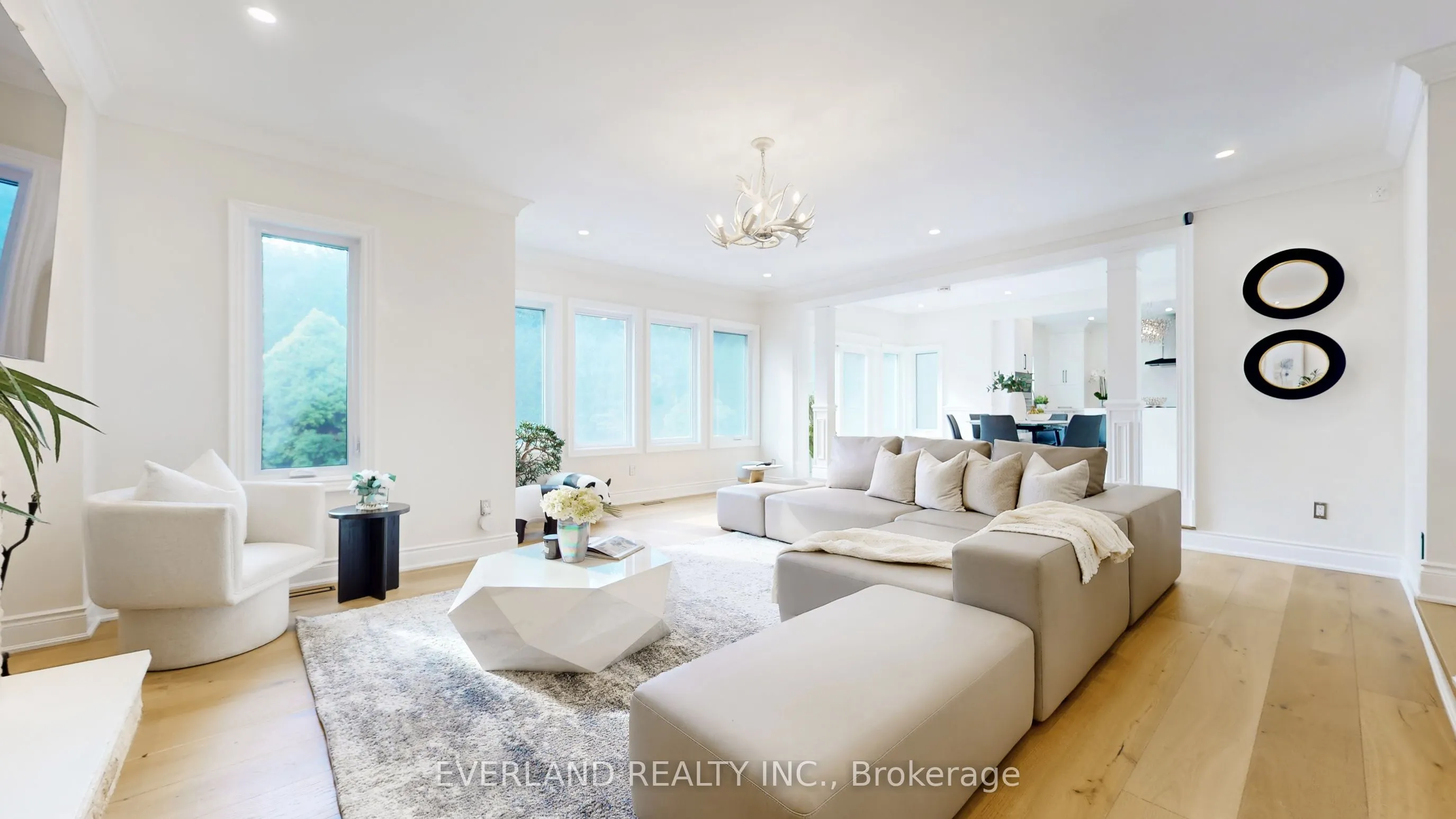 1109 Secretariate Road