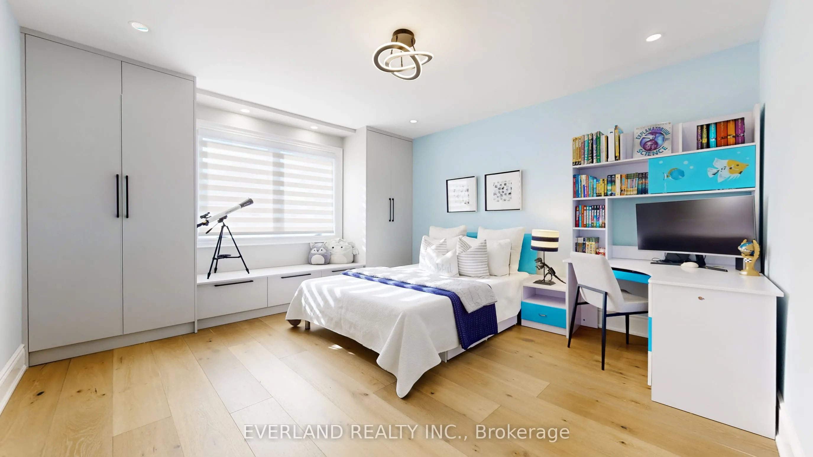 1109 Secretariate Road
