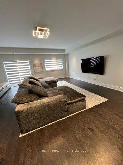 128 Stokes Drive