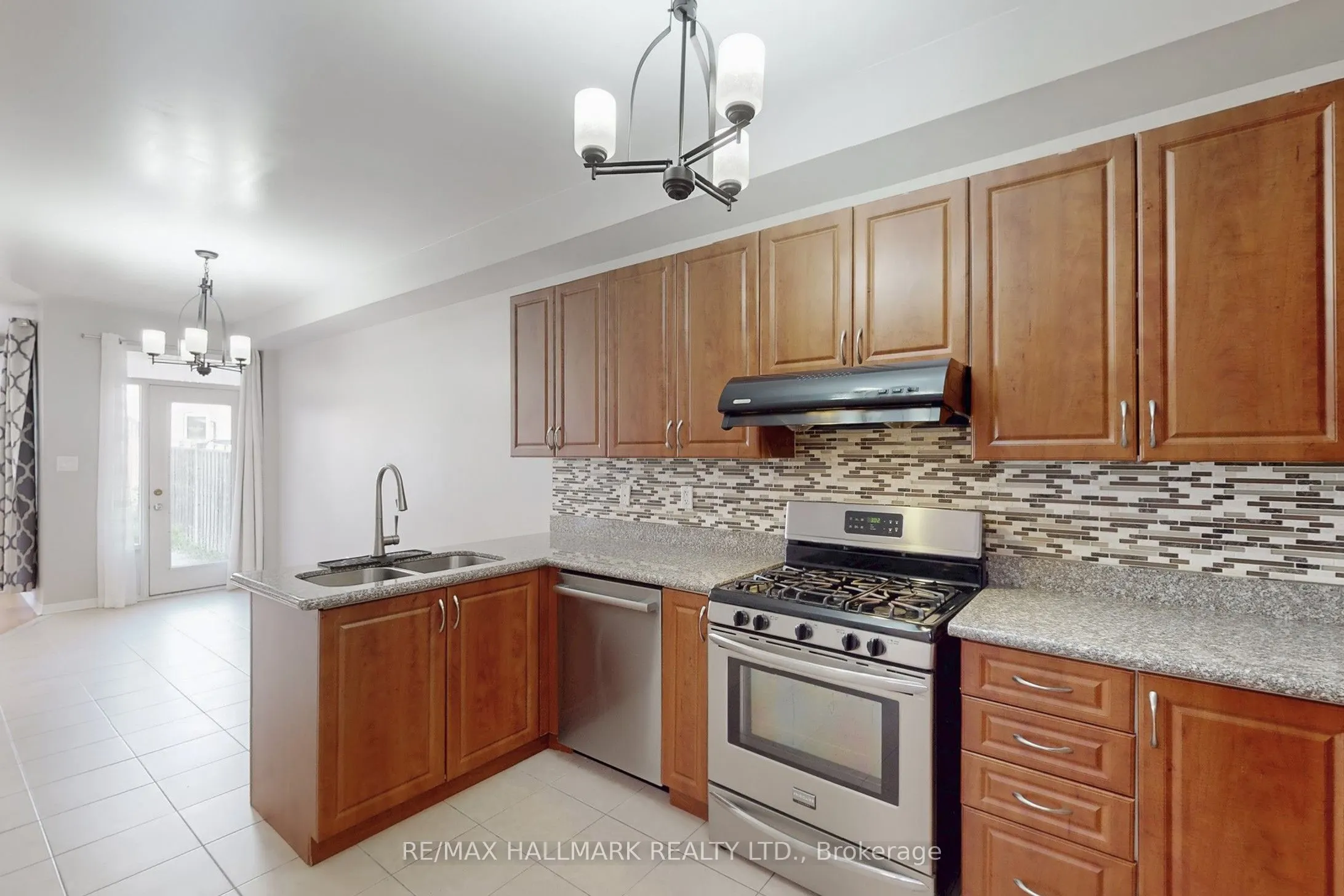 18 Catalpa Crescent