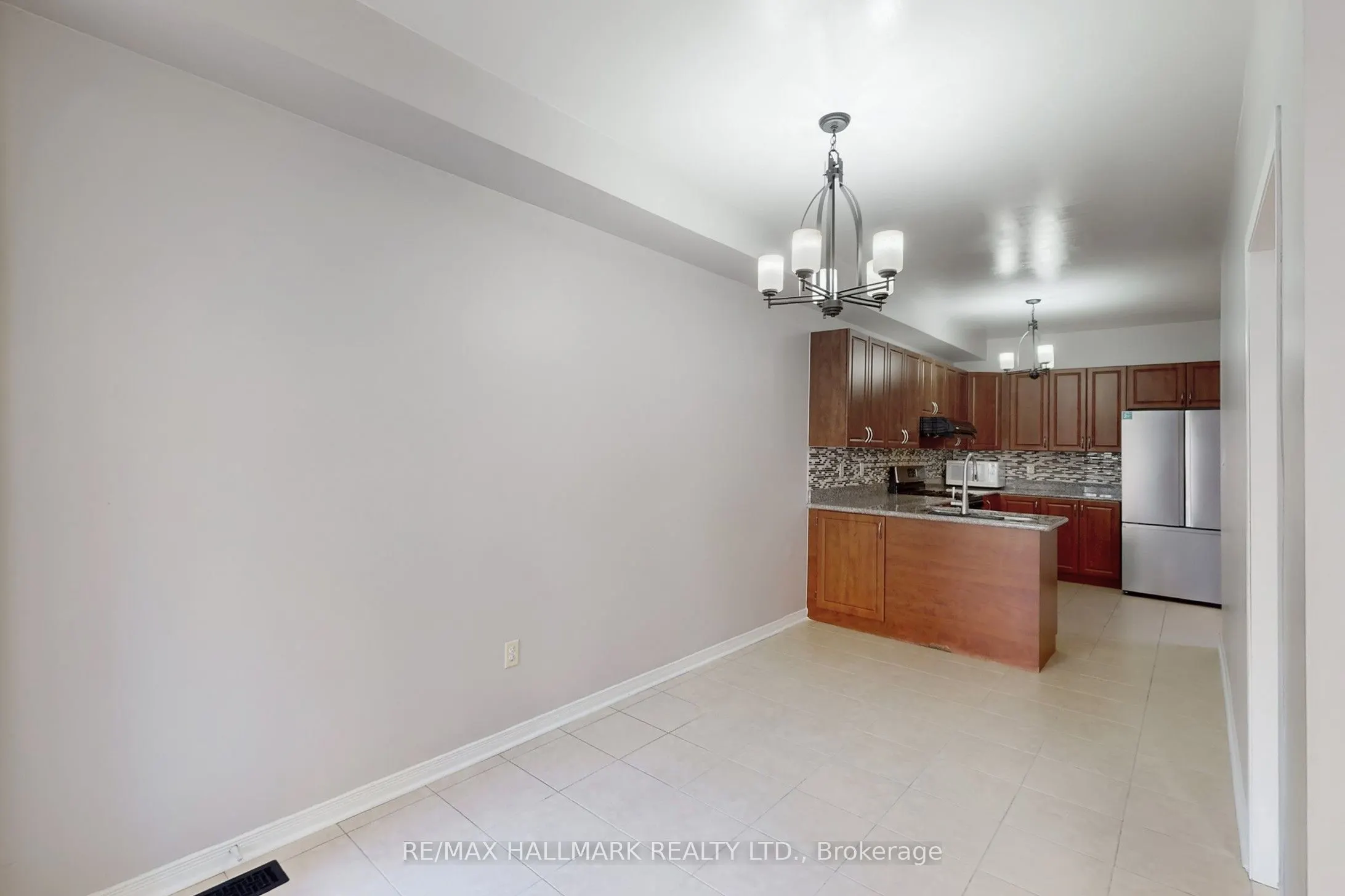 18 Catalpa Crescent