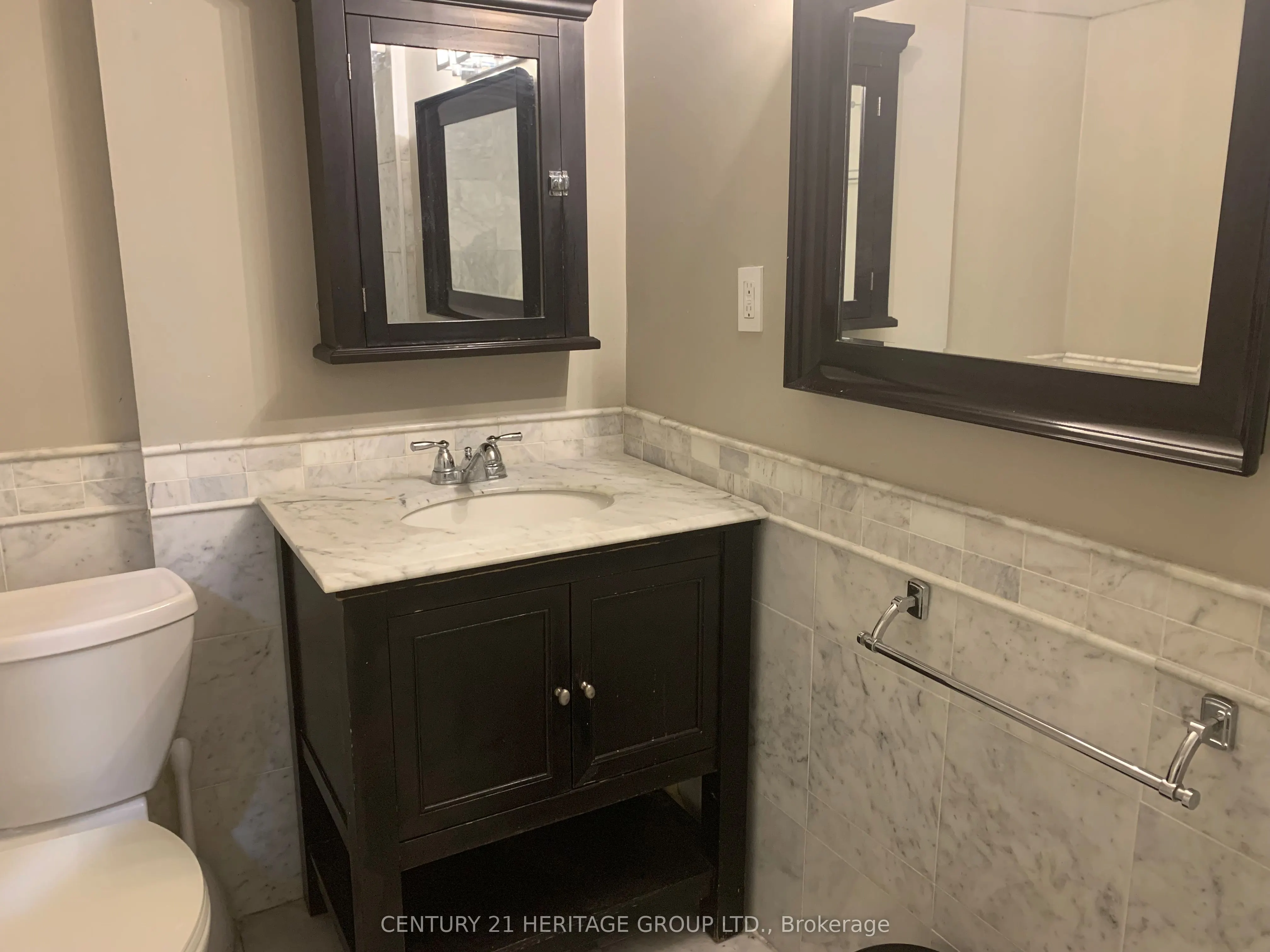 964 Ferndale Crescent, #Basement