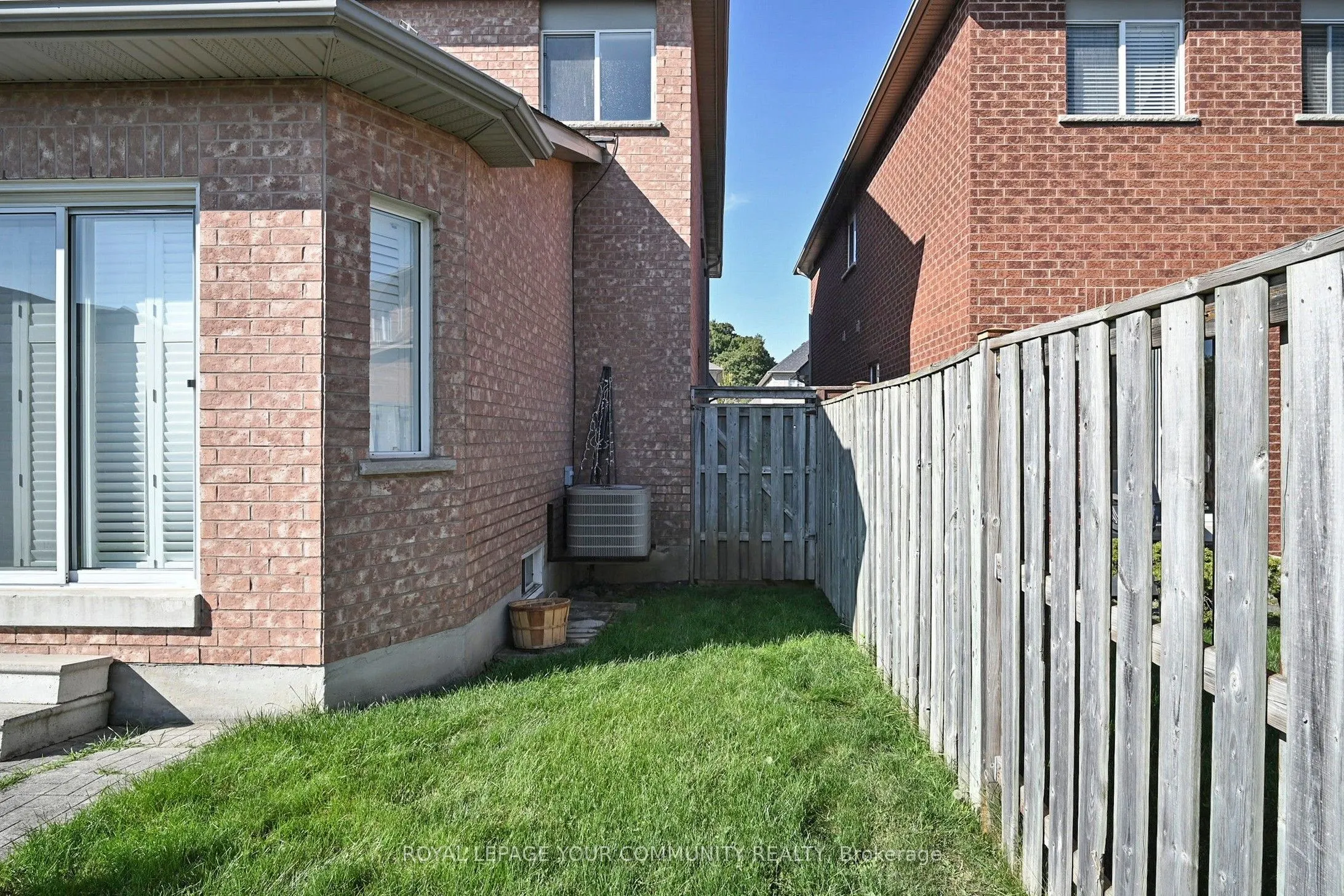 15 Marrone Street