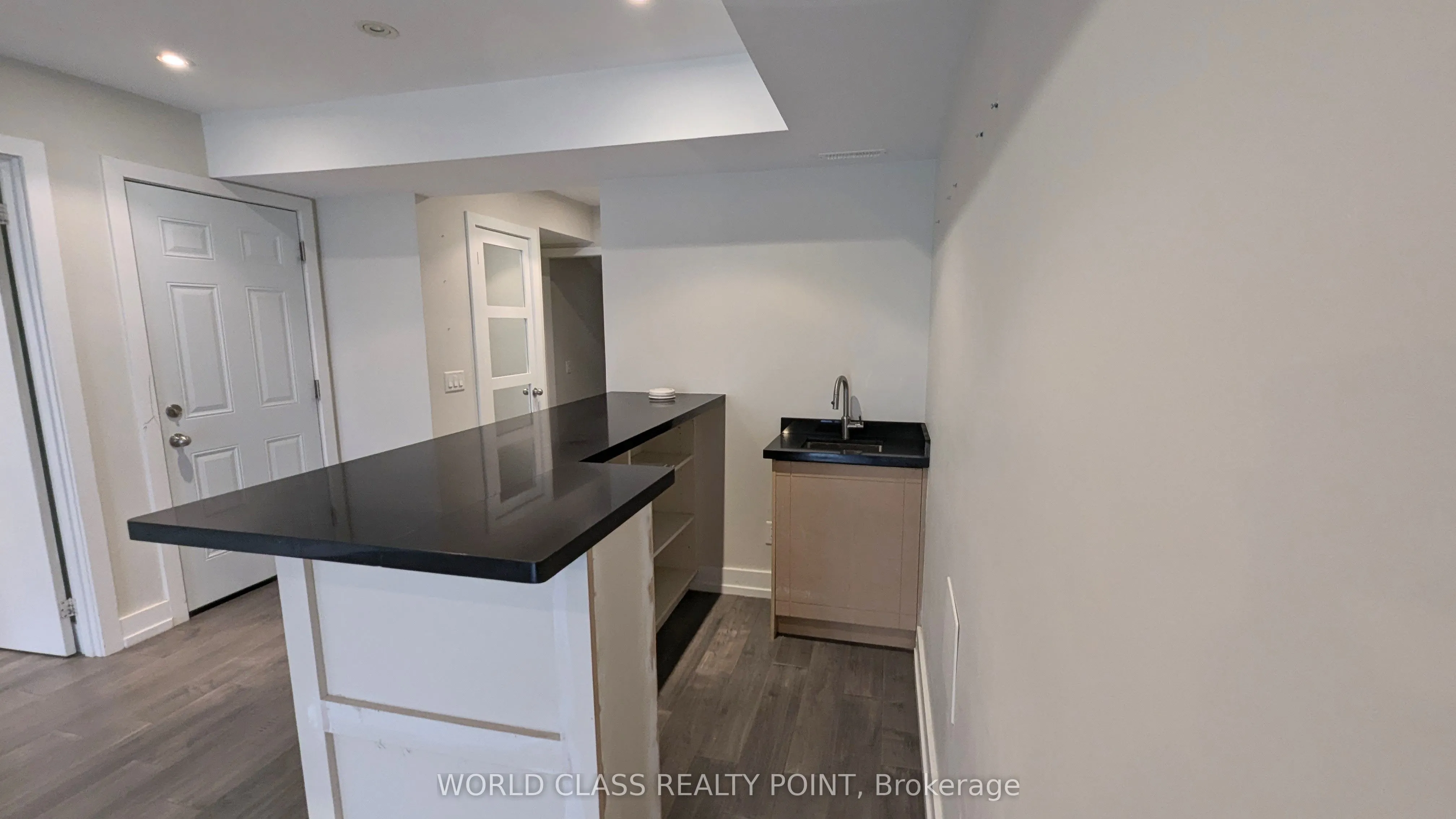 22 Gesher Crescent