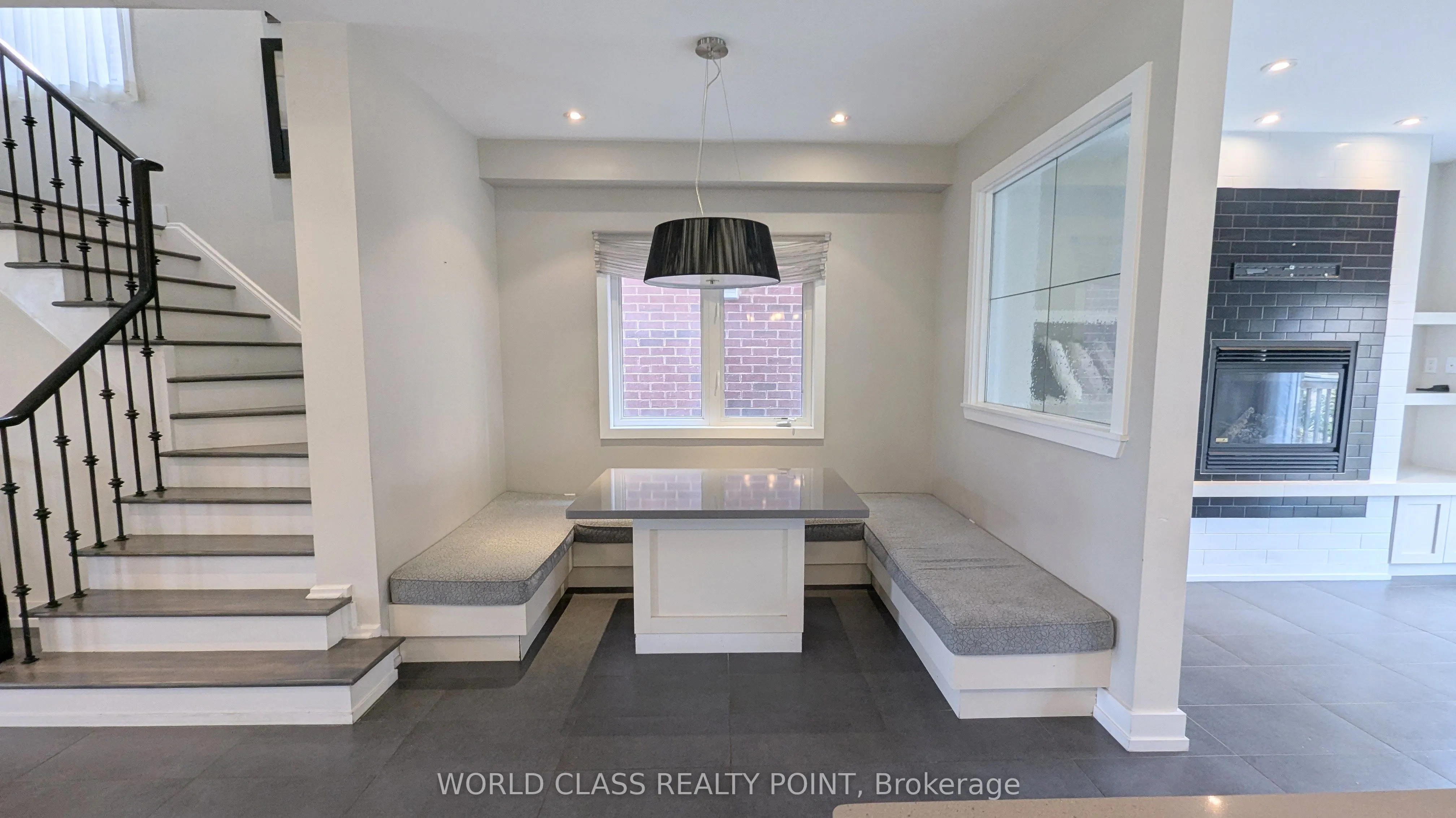 22 Gesher Crescent