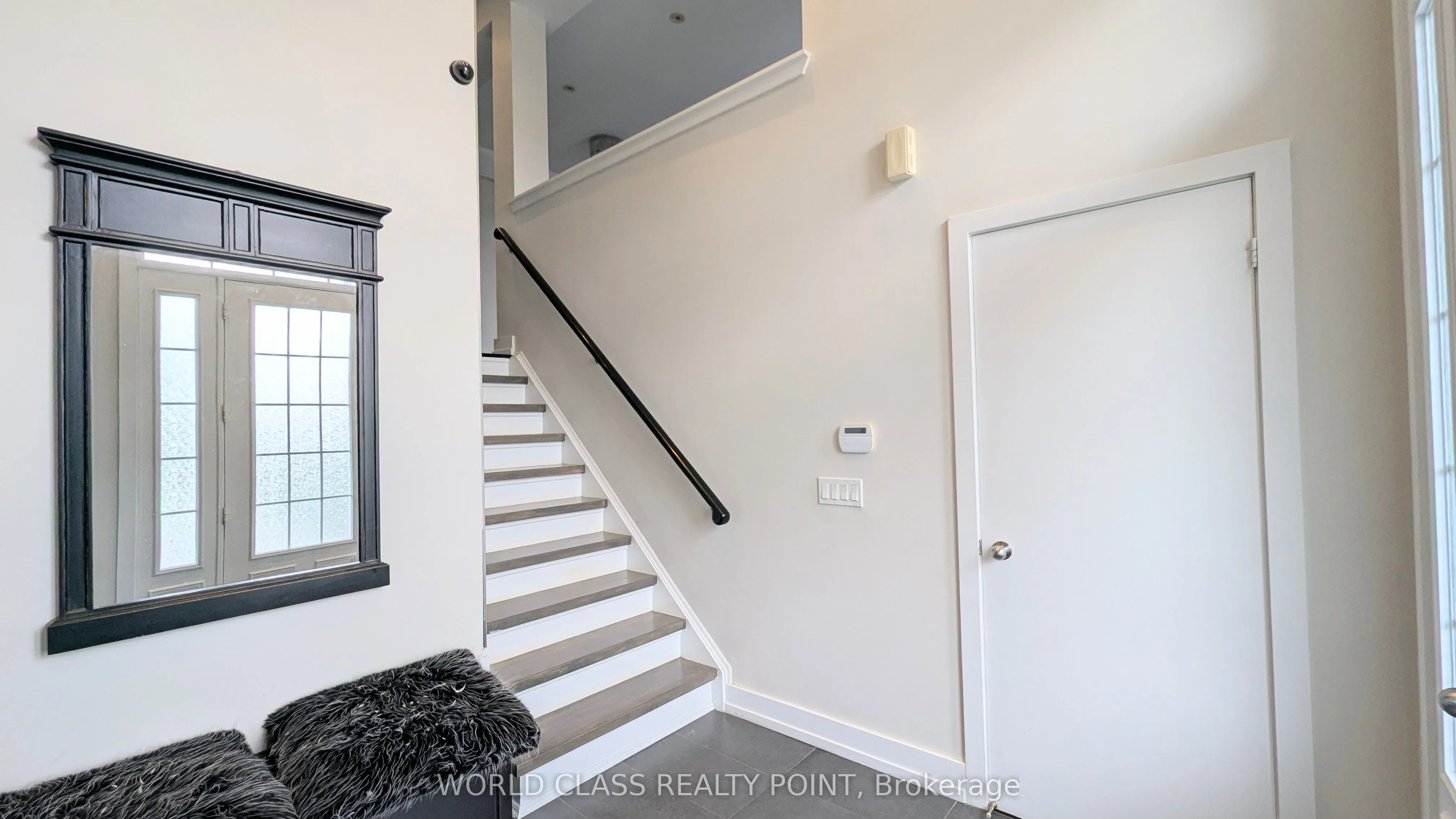 22 Gesher Crescent