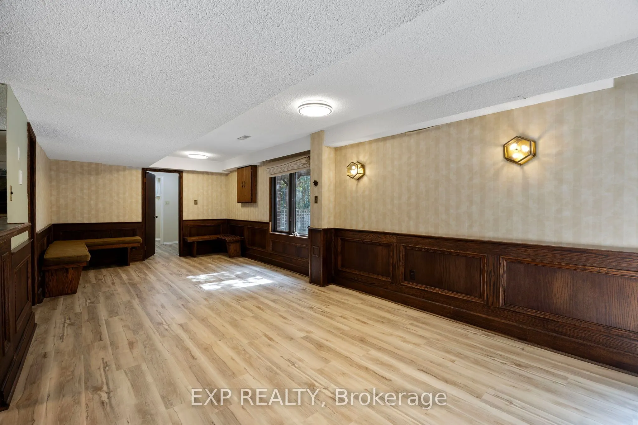 70 Hemingway Crescent