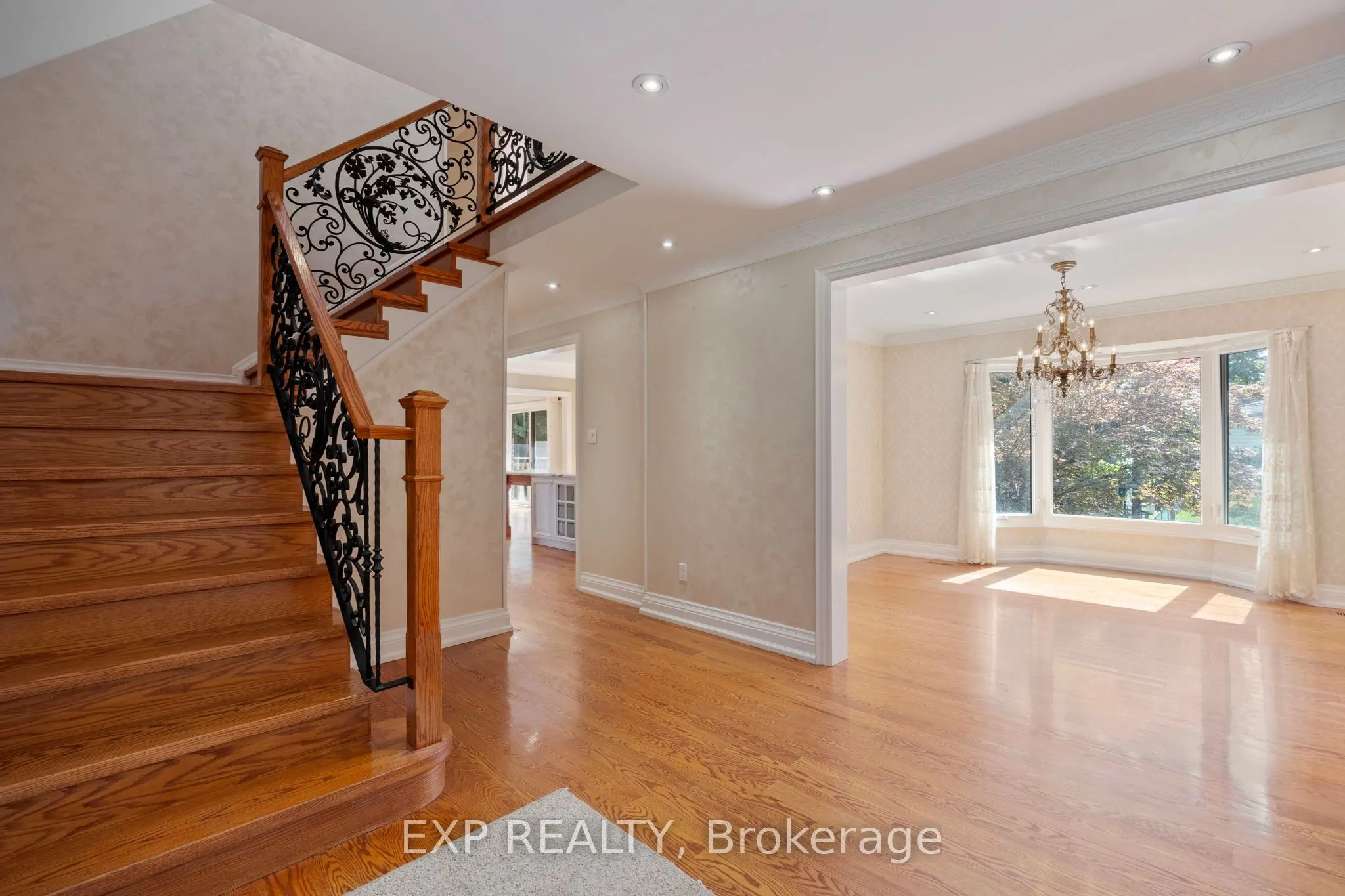 70 Hemingway Crescent