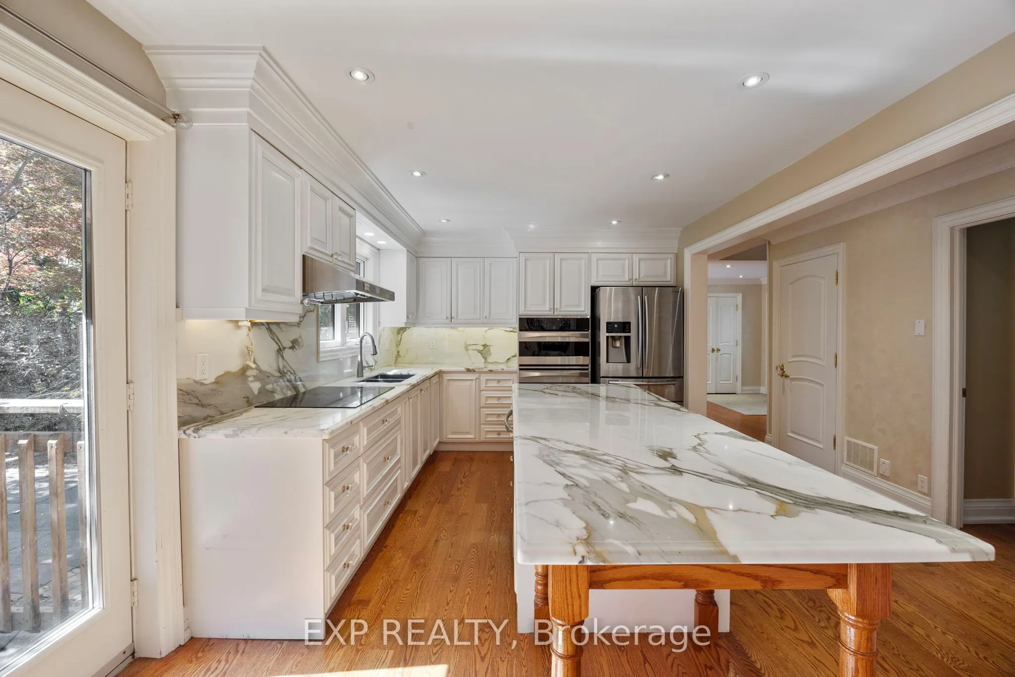 70 Hemingway Crescent