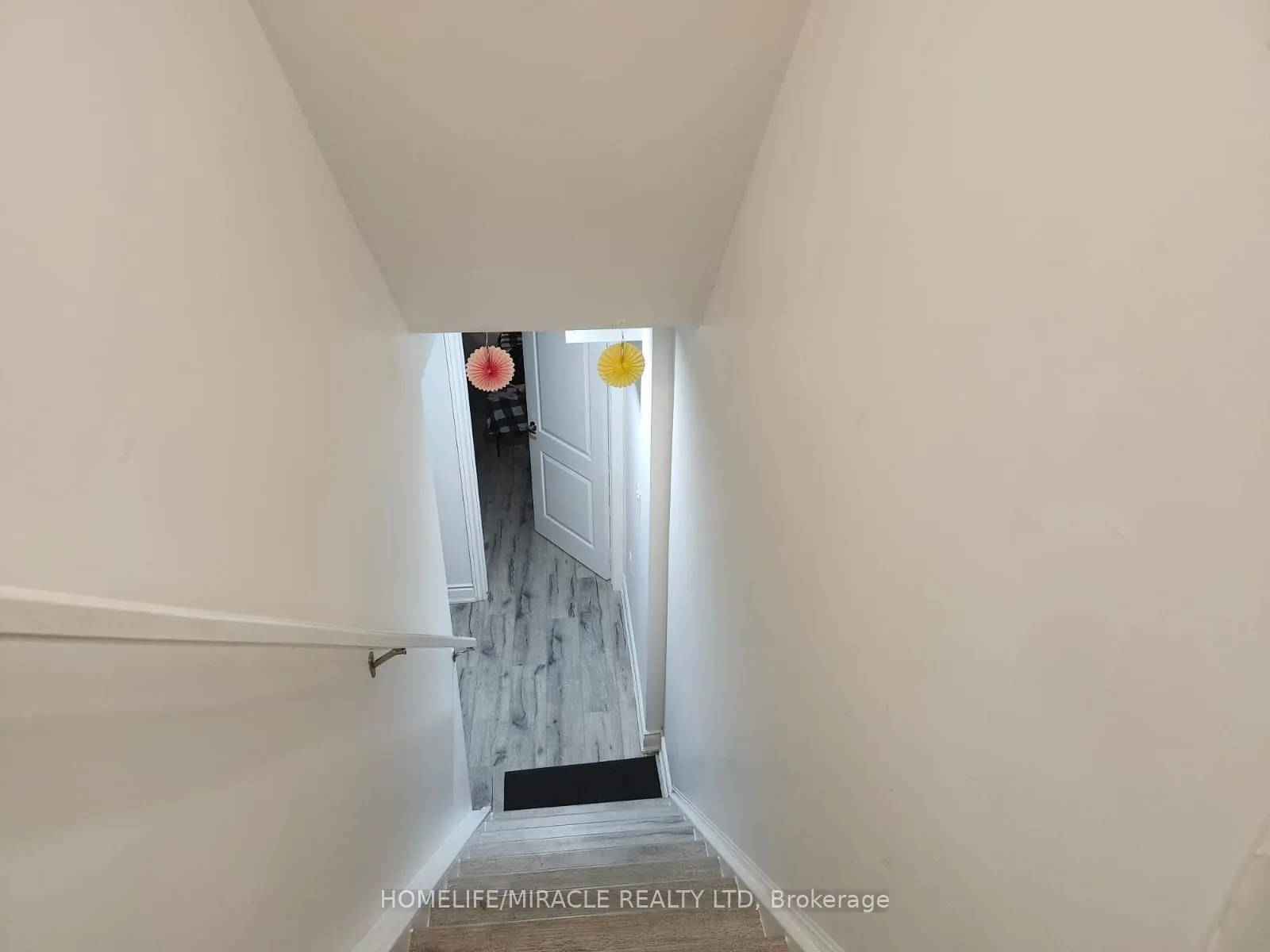 132 Deep Spring Crescent