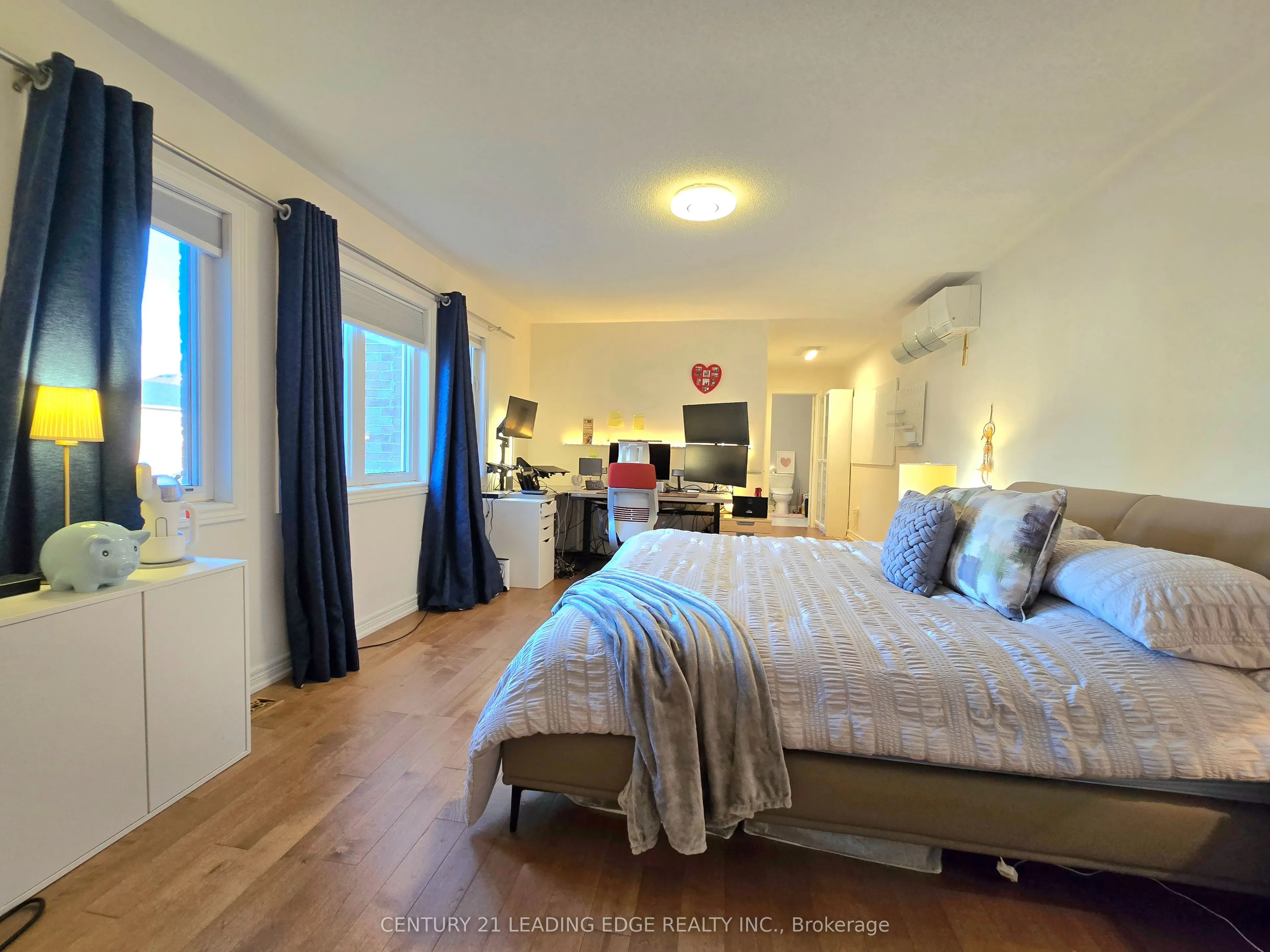 483 William Forster Road